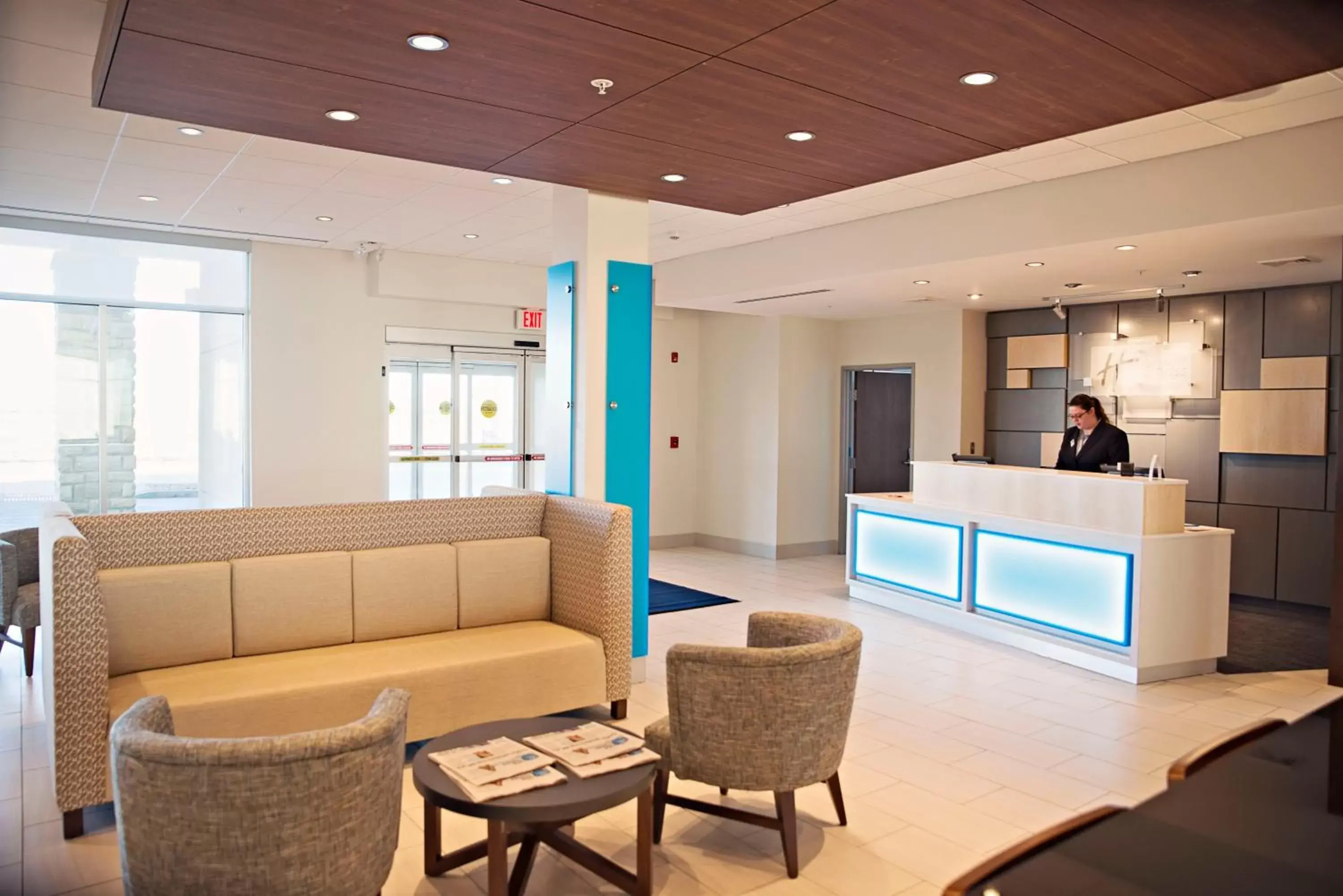 Property building, Lobby/Reception in Holiday Inn Express & Suites - Rantoul, an IHG Hotel