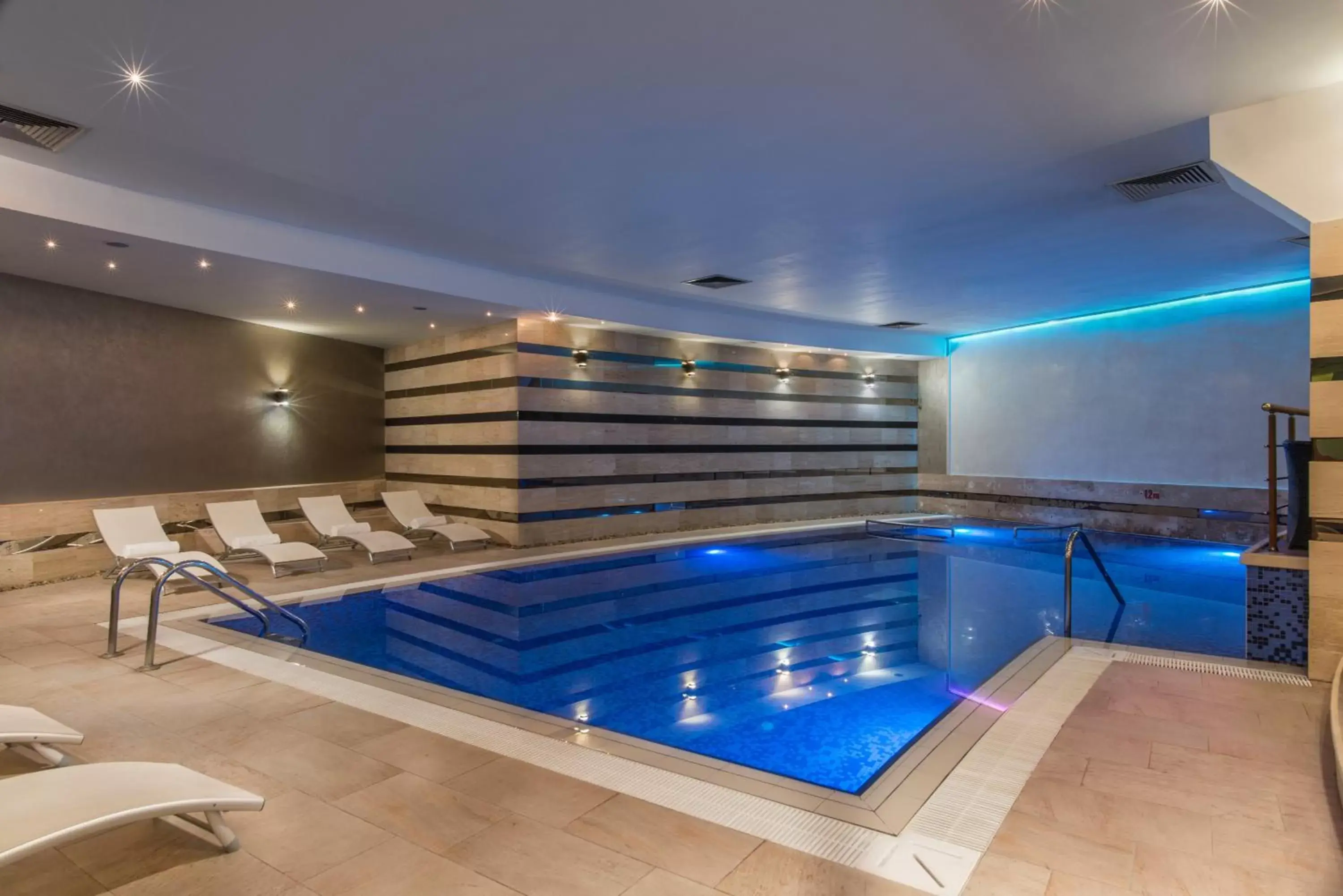 Spa and wellness centre/facilities, Swimming Pool in Rosslyn Dimyat Hotel Varna