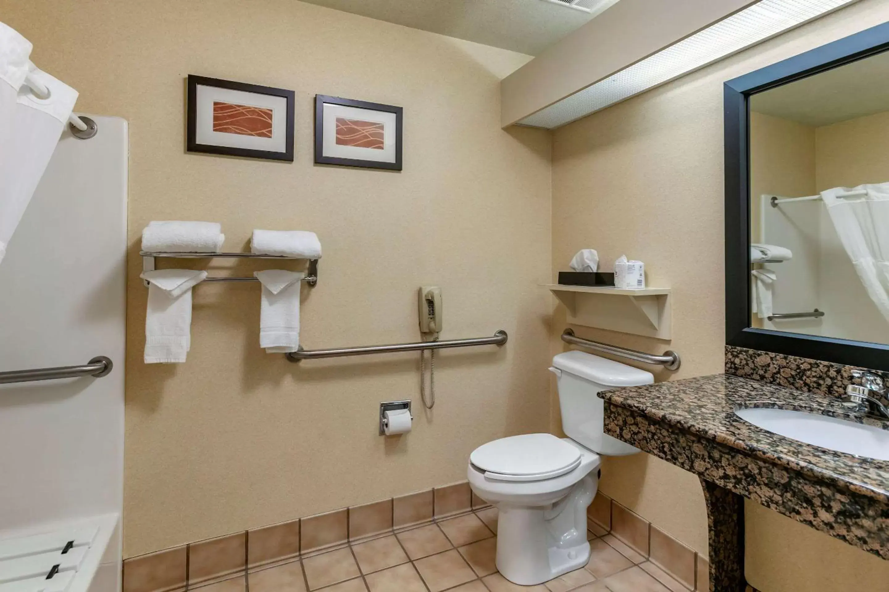 Photo of the whole room, Bathroom in Comfort Inn Fort Collins North