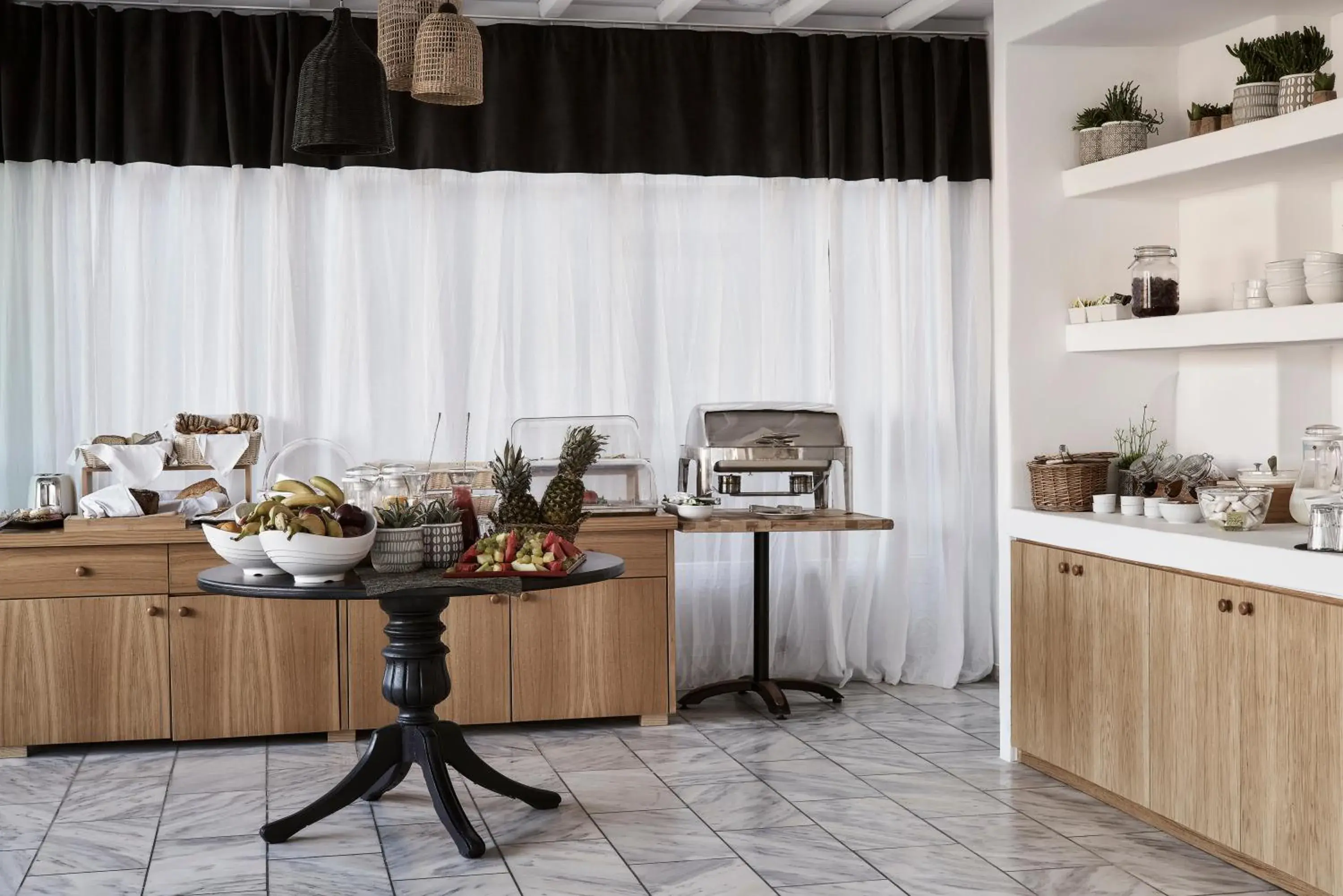 Breakfast, Kitchen/Kitchenette in Mr & Mrs White Mykonos