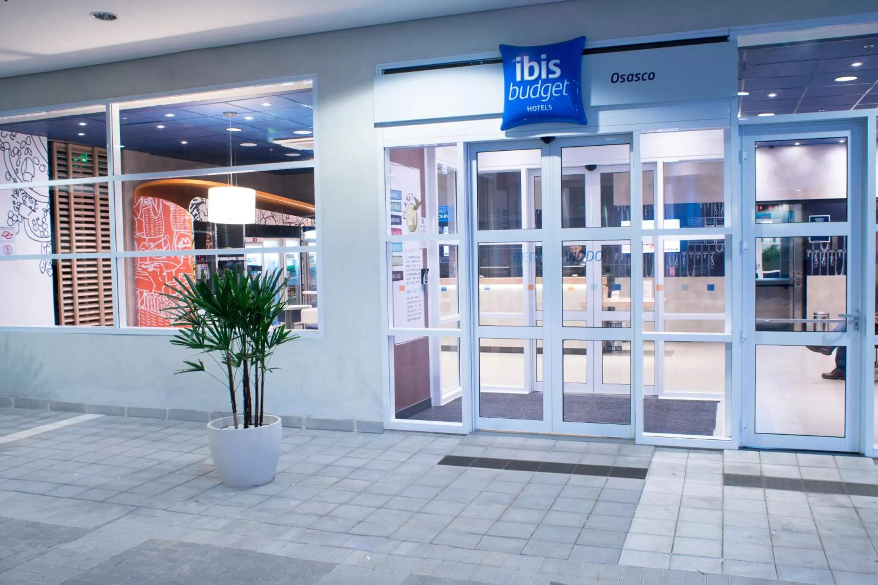 Facade/entrance in ibis budget Osasco