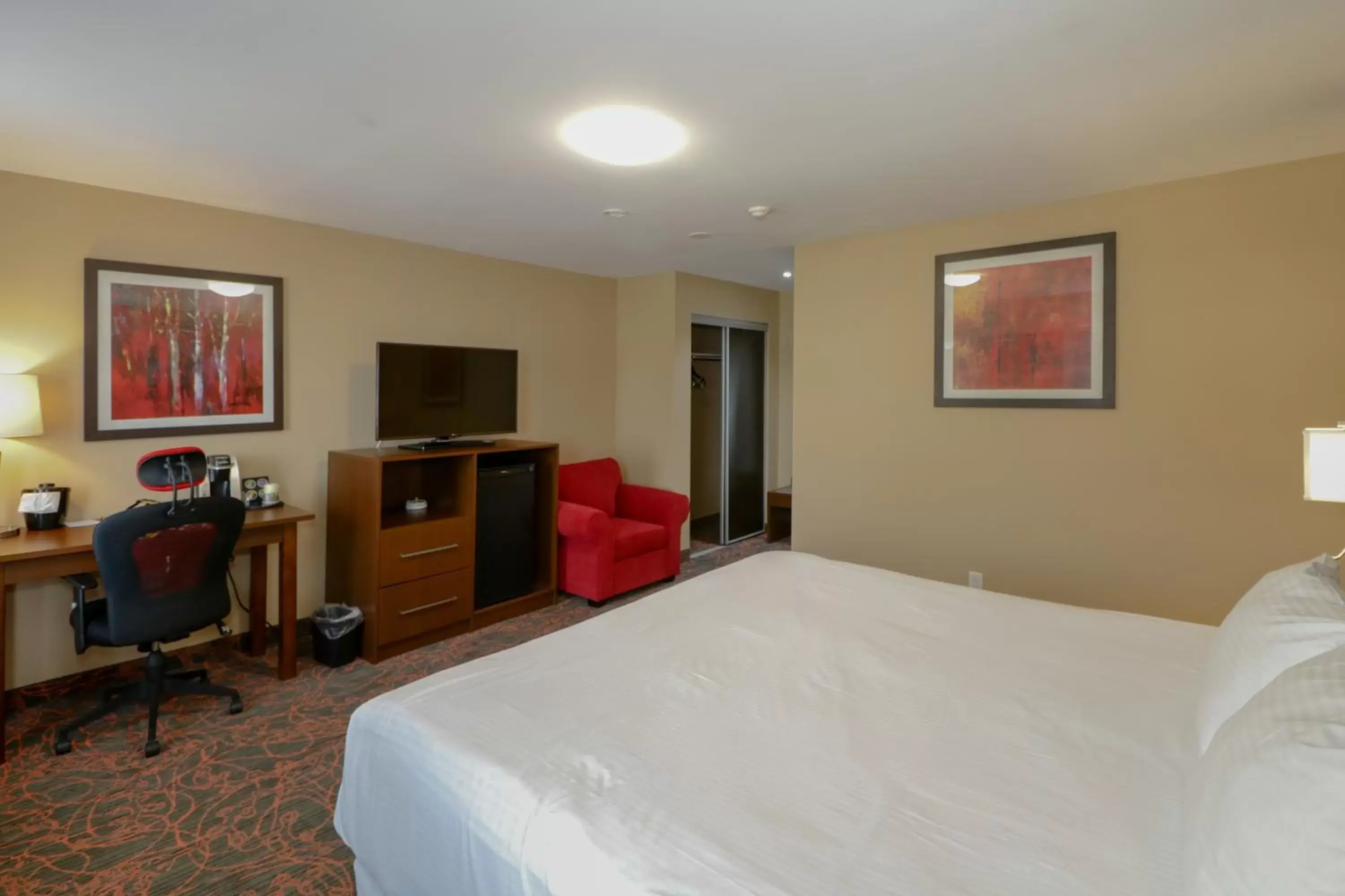 Ramada by Wyndham Jacksons Point