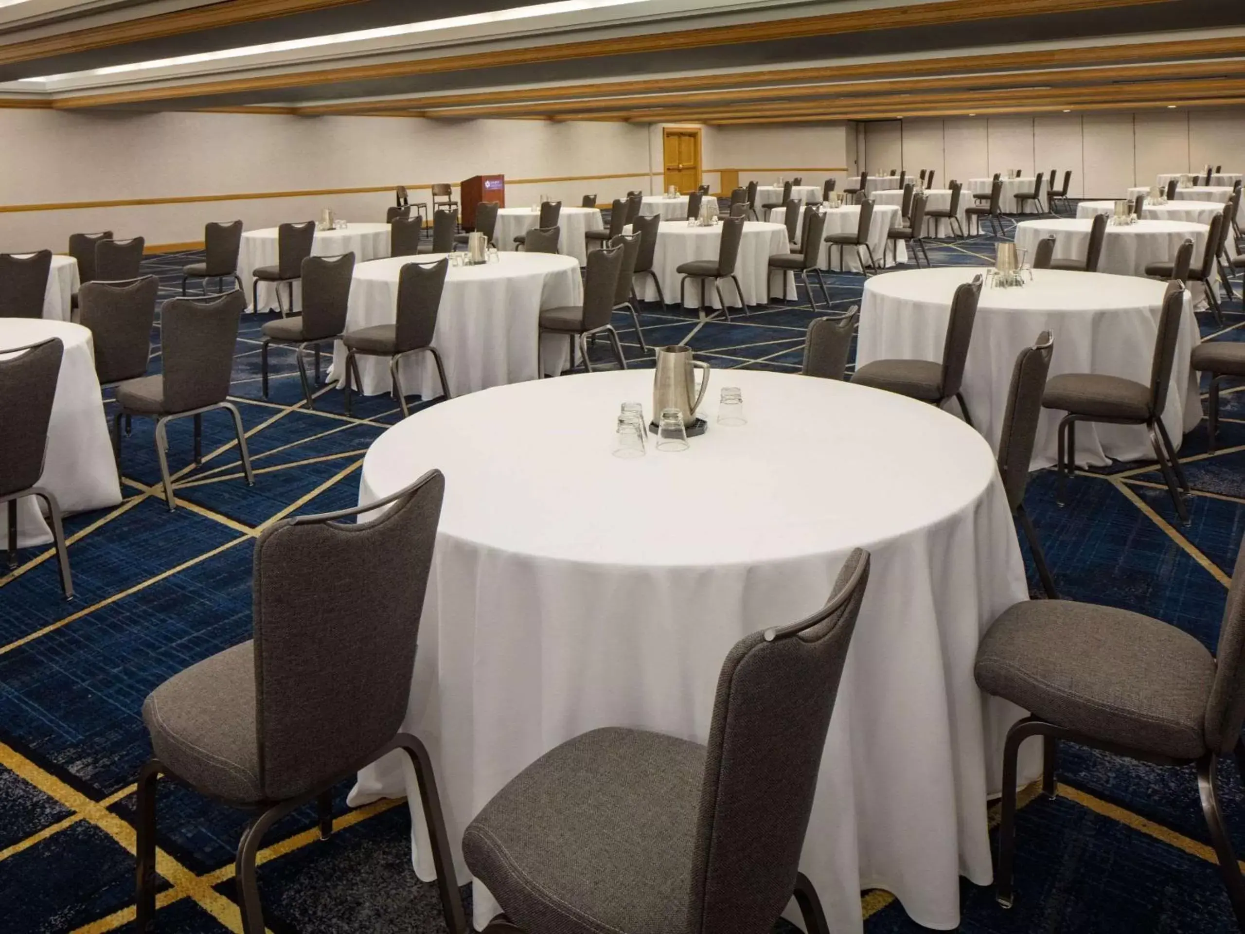 Meeting/conference room, Restaurant/Places to Eat in Hyatt Regency Jacksonville Riverfront