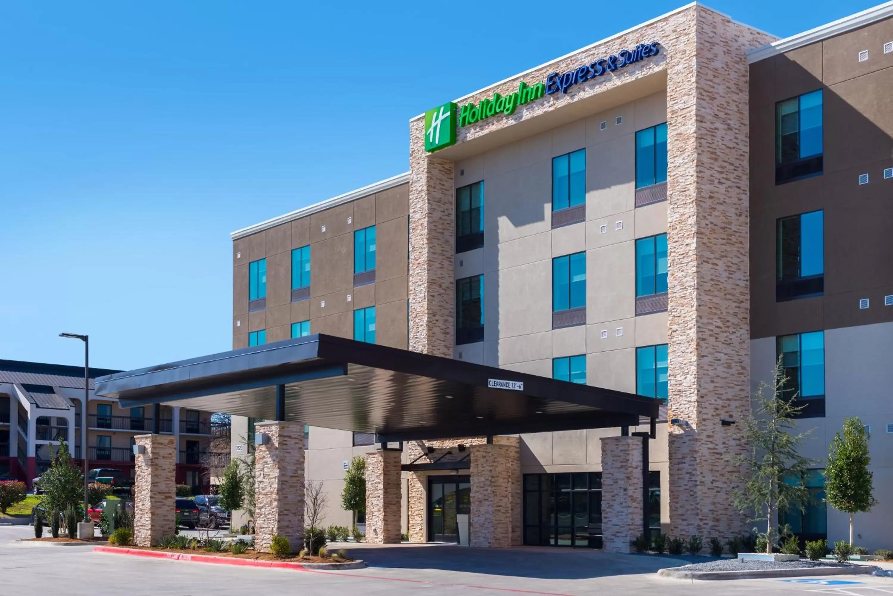 Property Building in Holiday Inn Express Fort Worth West, an IHG Hotel