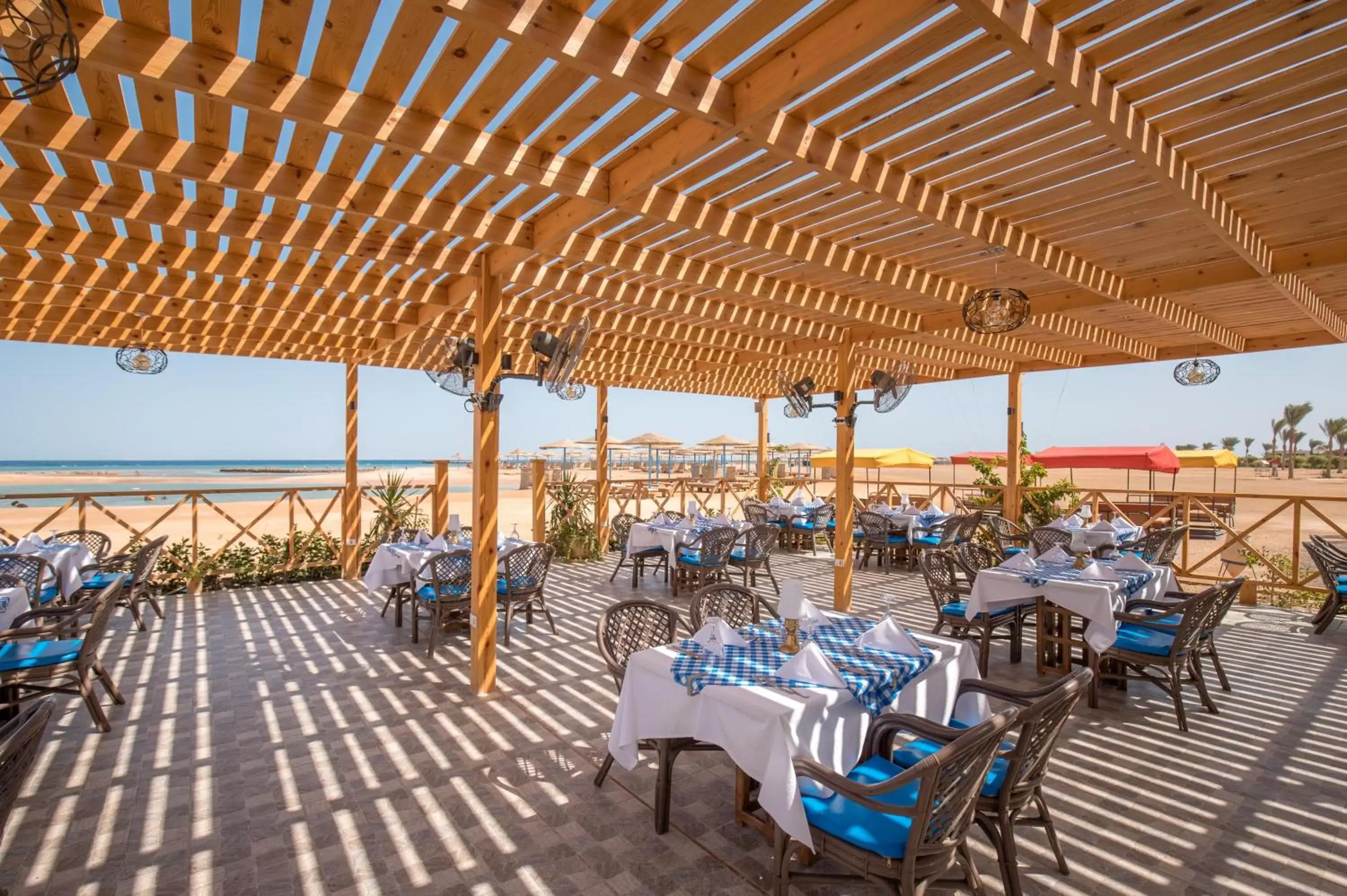 Balcony/Terrace, Restaurant/Places to Eat in Hurghada Long Beach Resort