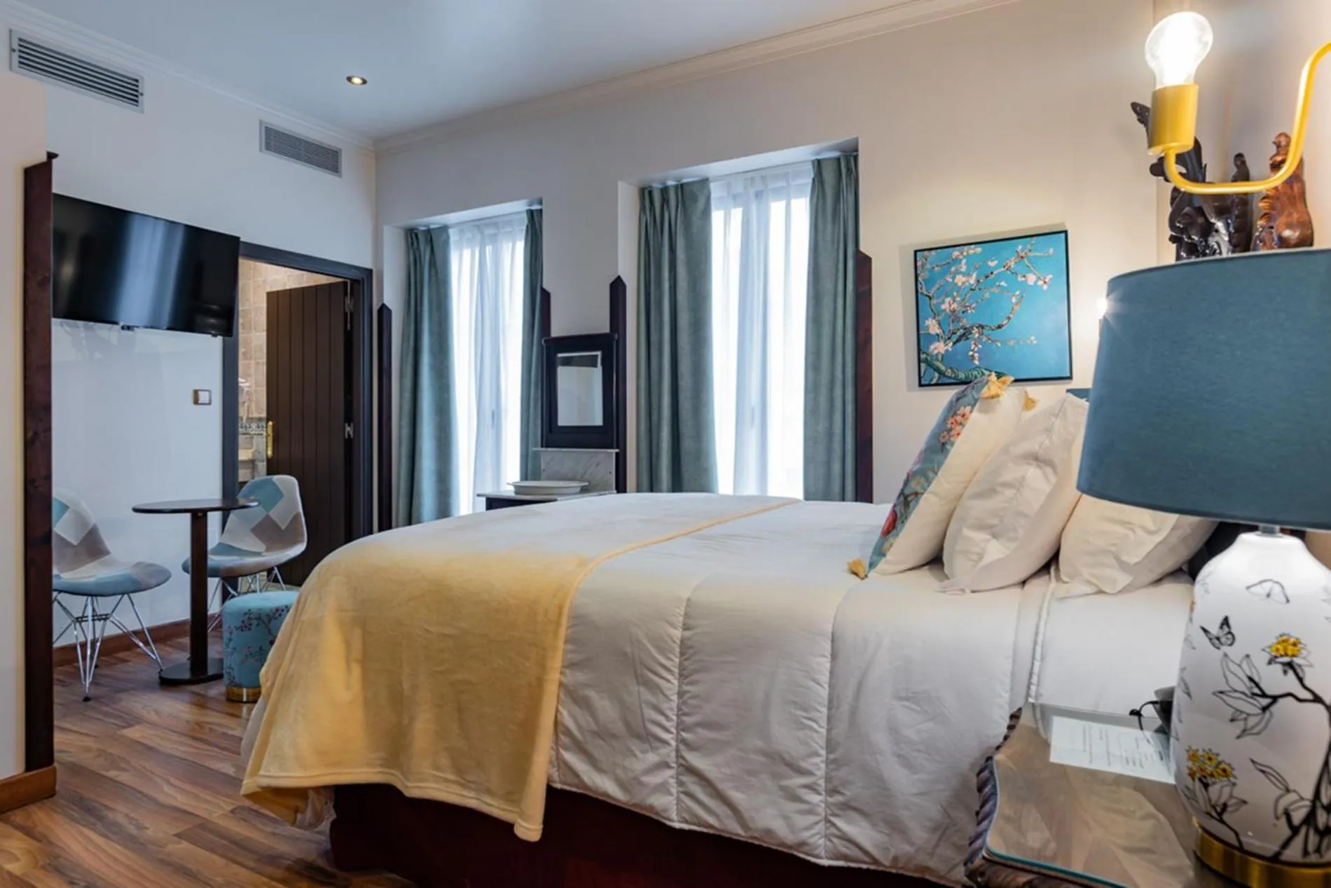 Bed in Hotel & Spa María Manuela