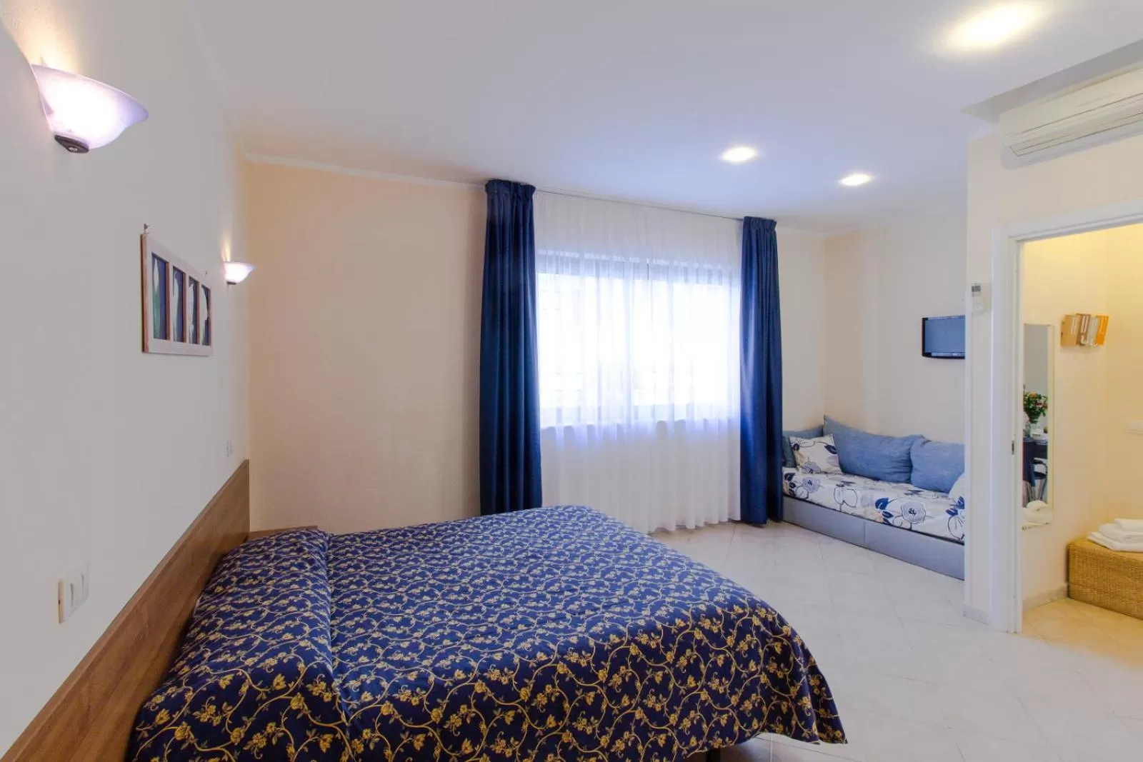 Bedroom, Bed in Casa Vacanze Isophylla