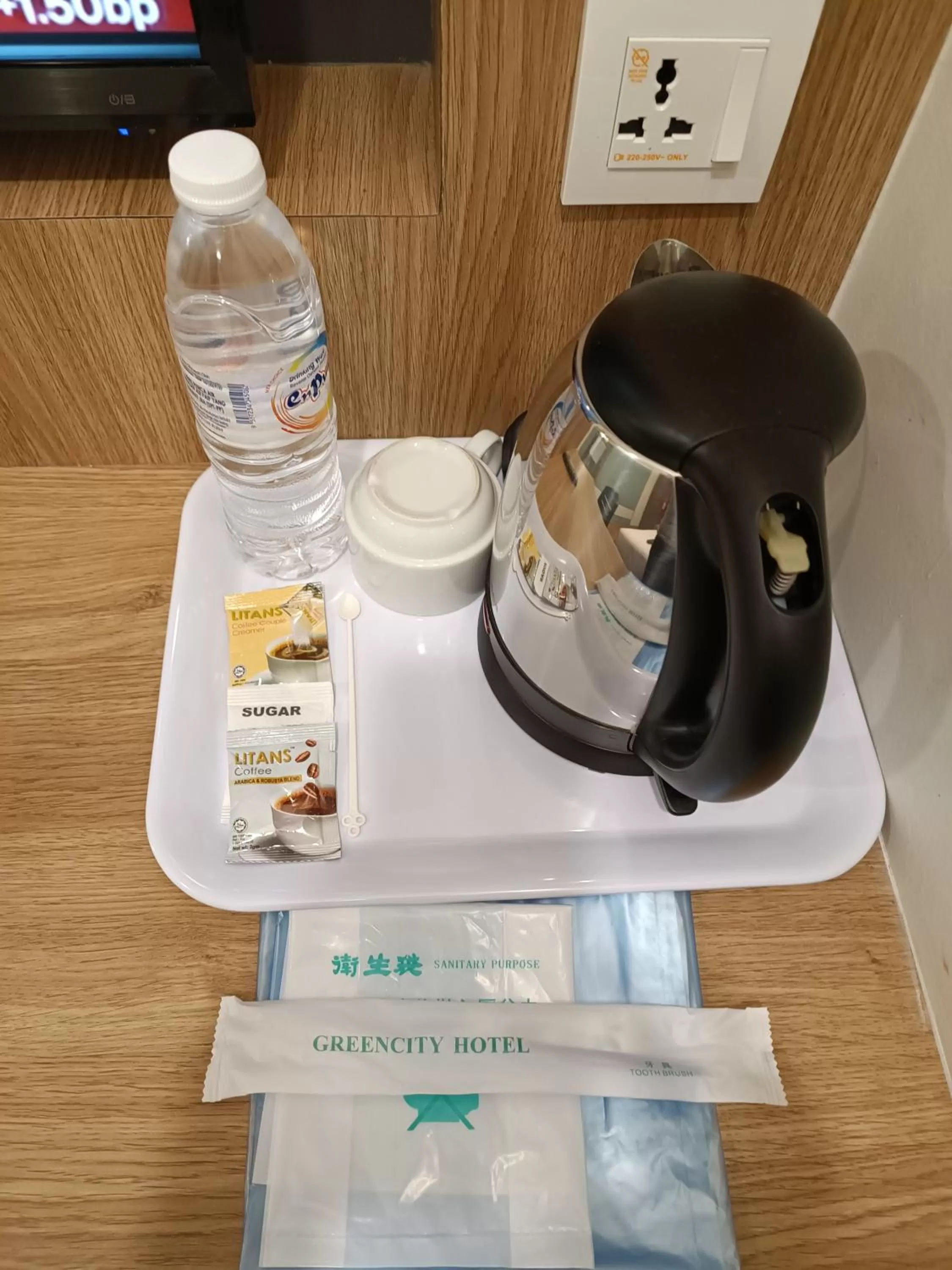 Coffee/tea facilities in Greencity Hotel