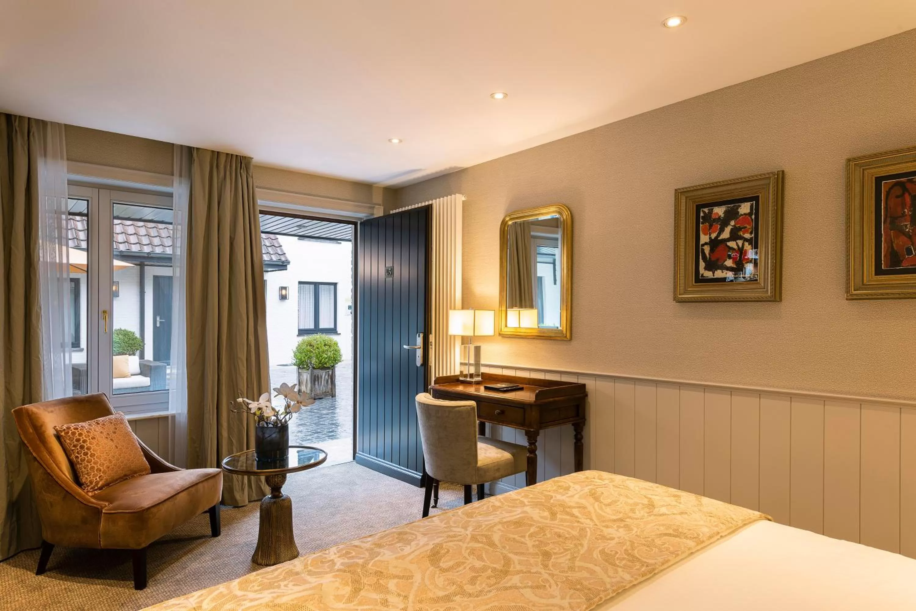 Patio, Bed in Dukes' Palace Residence - by Dukes' Hotel Collection