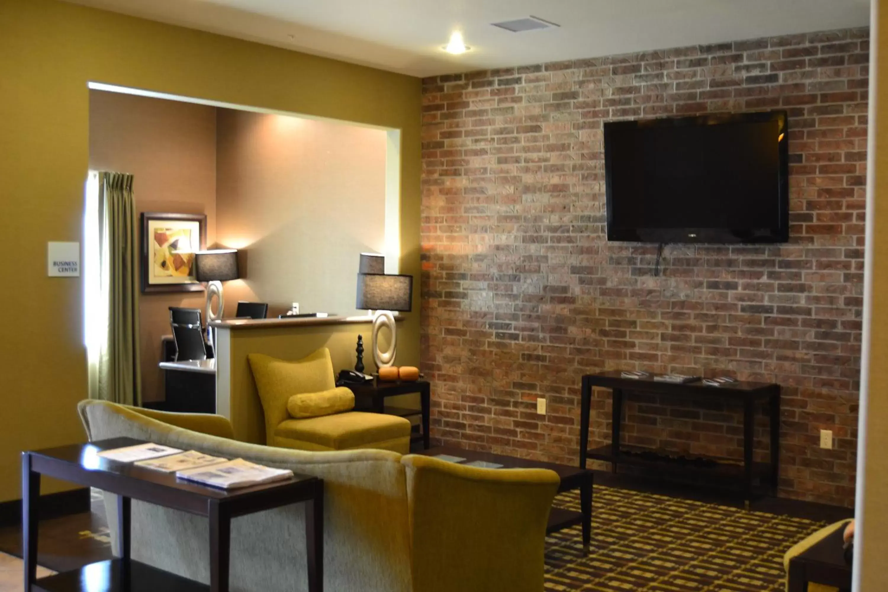 Other, Seating Area in Holiday Inn Express and Suites Heber Springs, an IHG Hotel
