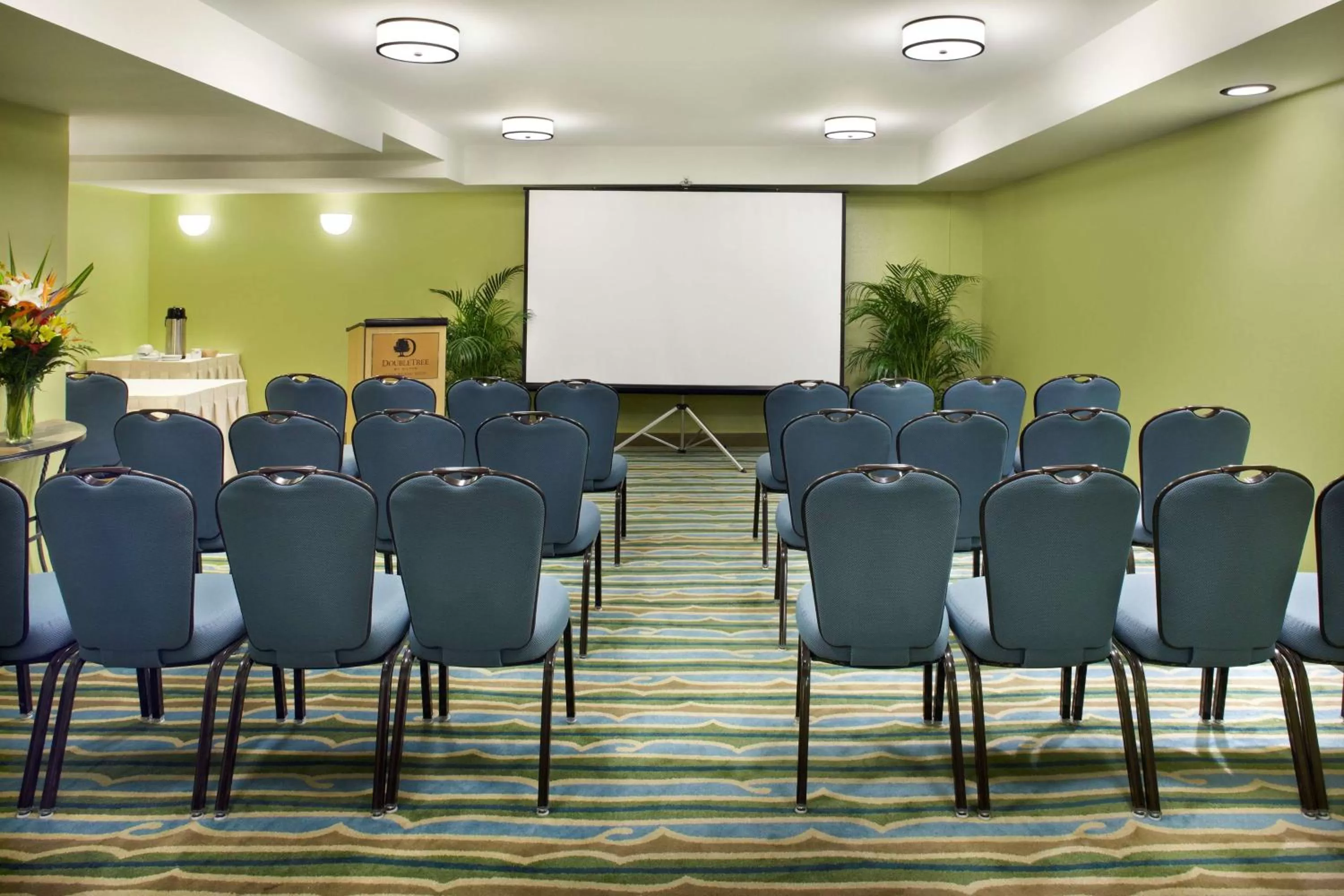 Meeting/conference room in DoubleTree by Hilton Alana - Waikiki Beach