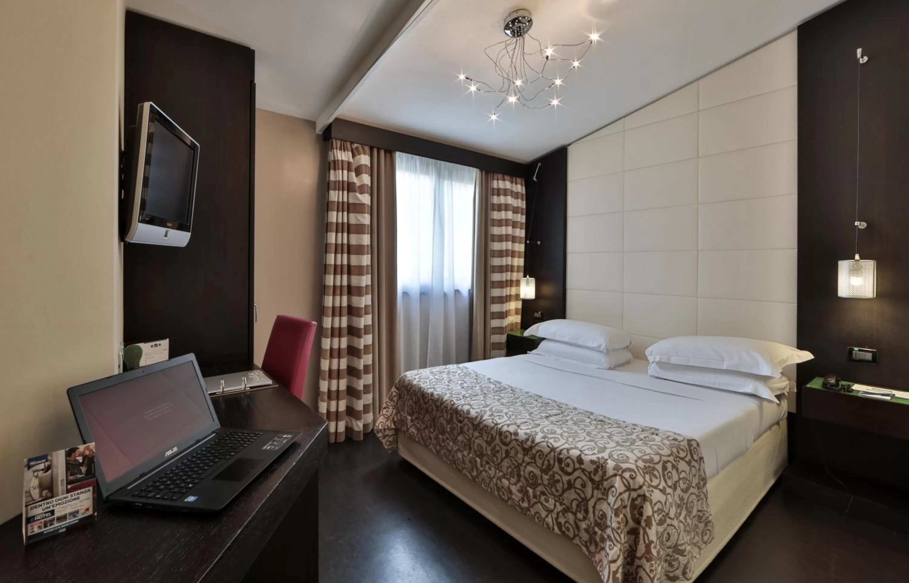 Bedroom, Bed in Best Western Cinemusic Hotel