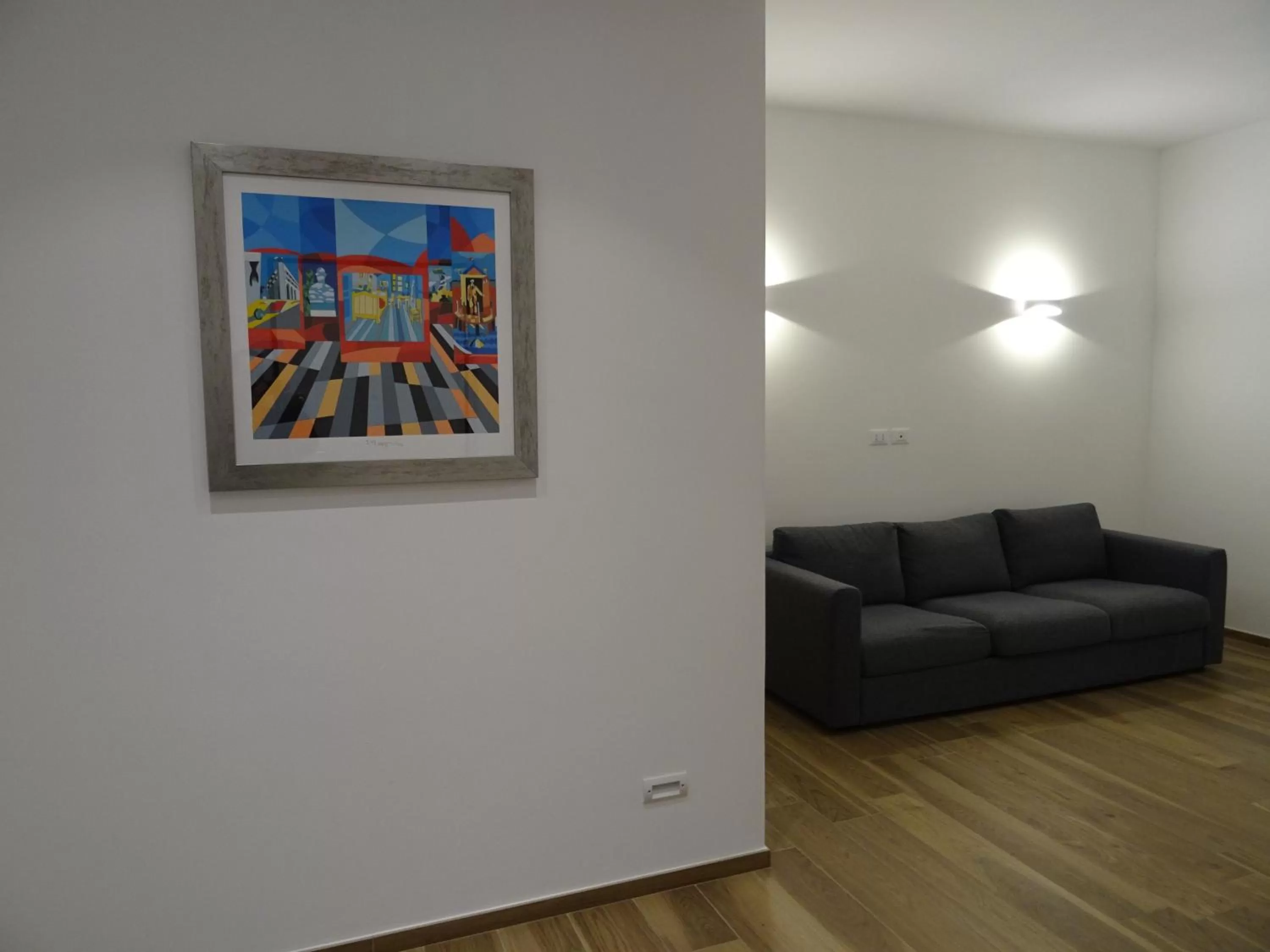 Facade/entrance, Seating Area in Meeting