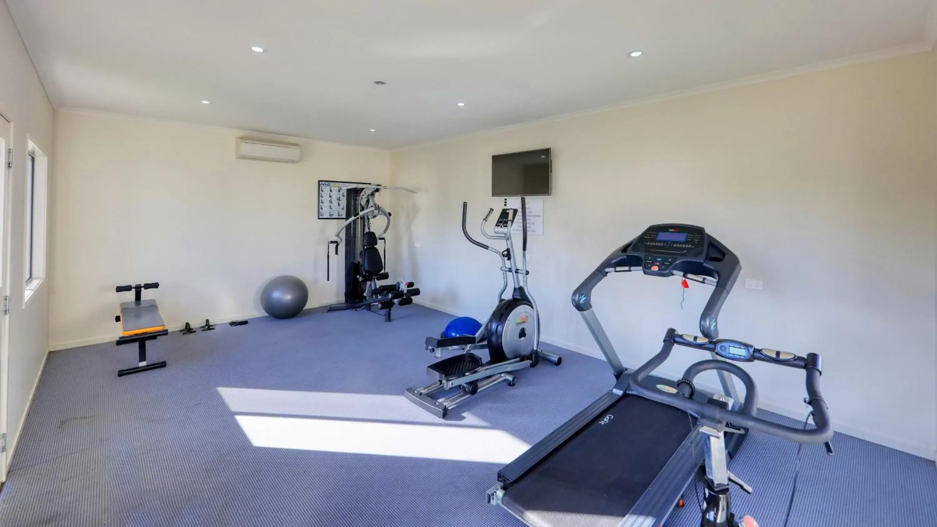 Fitness centre/facilities, Fitness Center/Facilities in Chinchilla Motor Inn