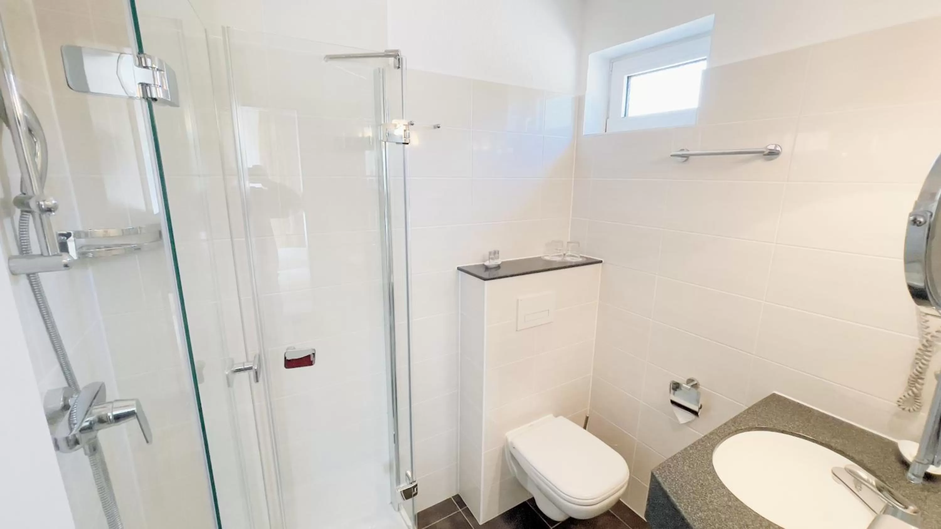 Bathroom in Hotel Schnehagen