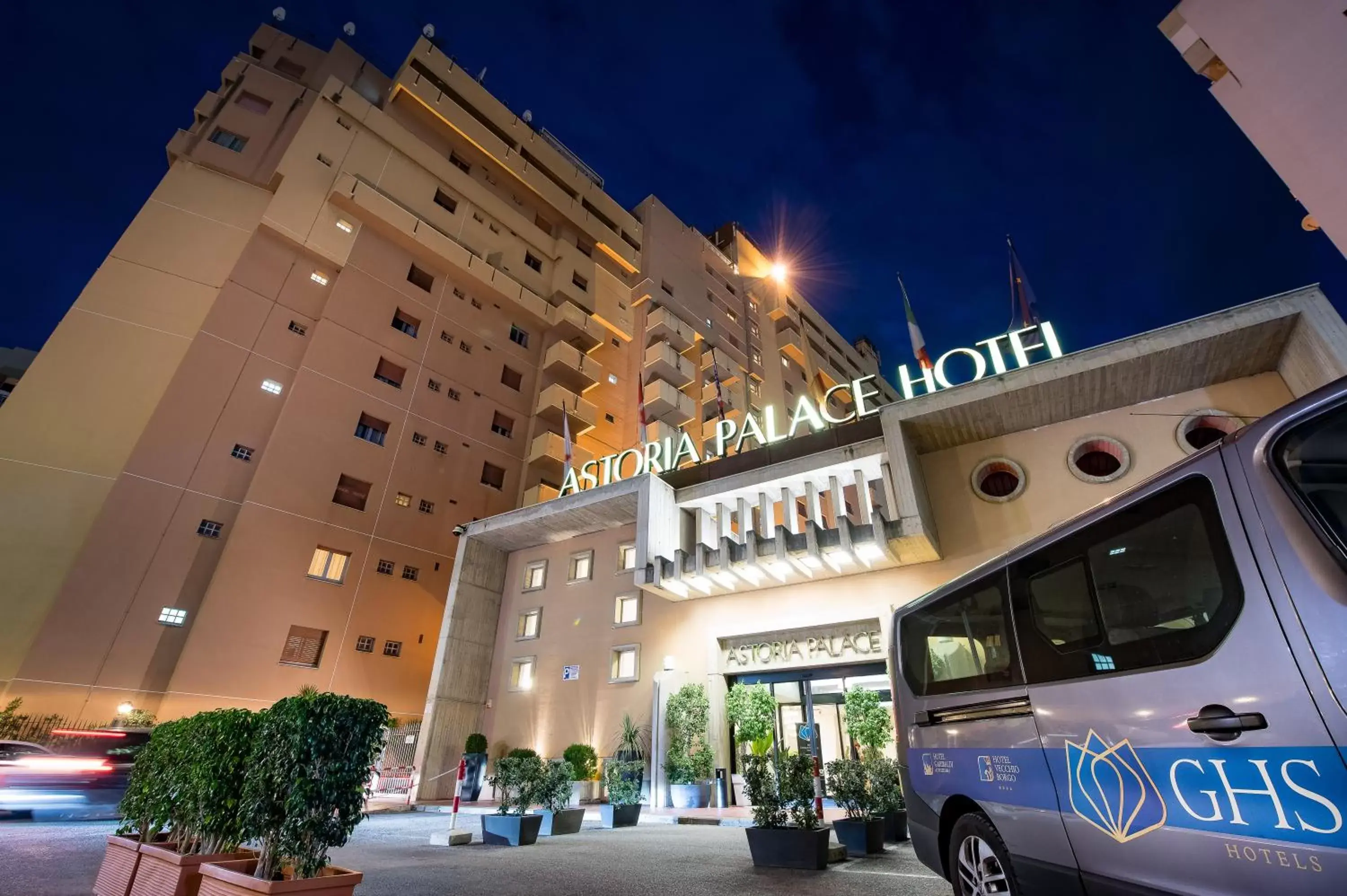 Facade/entrance in Astoria Palace Hotel