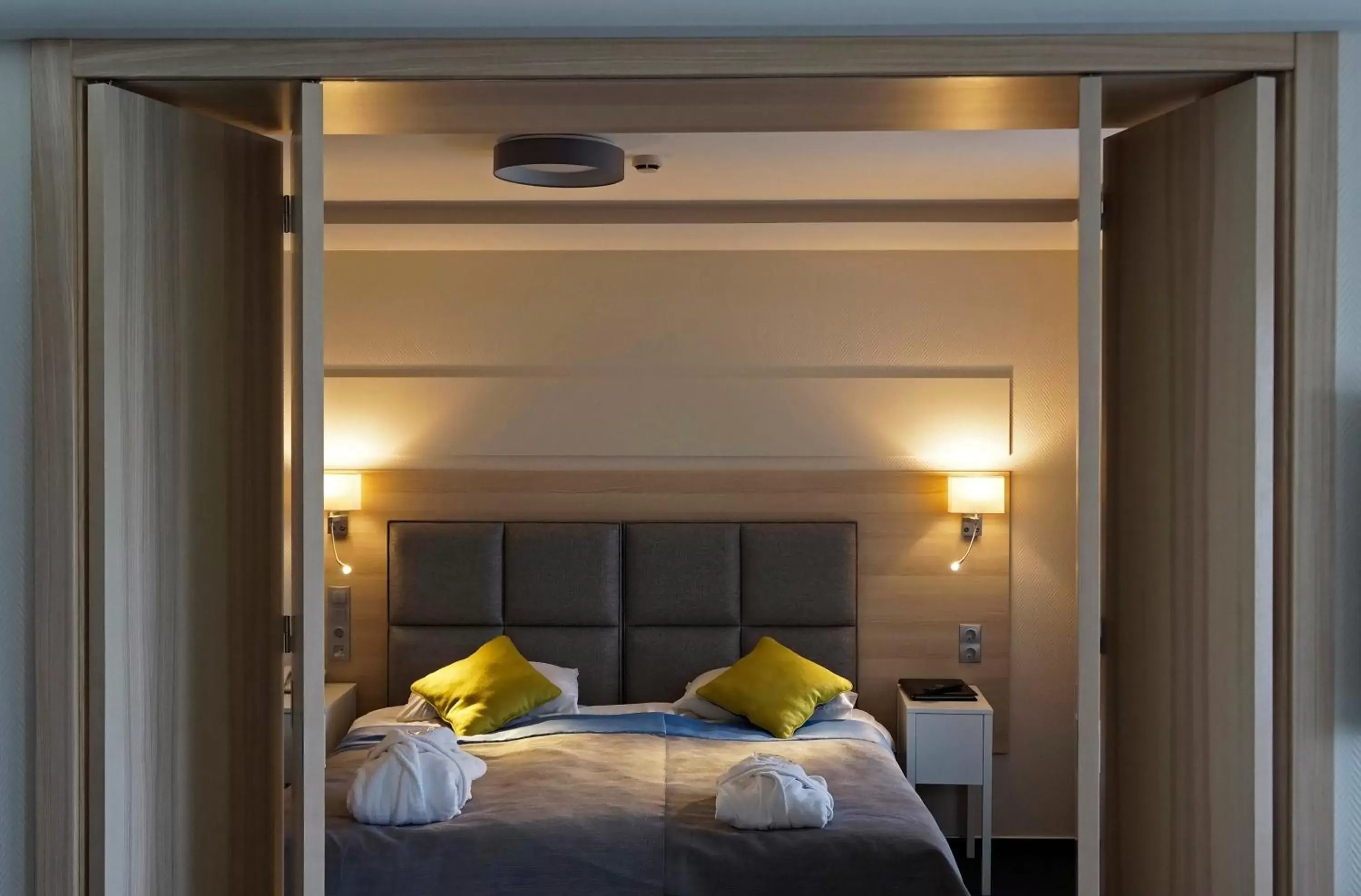 Bedroom, Room Photo in Amrita Hotel