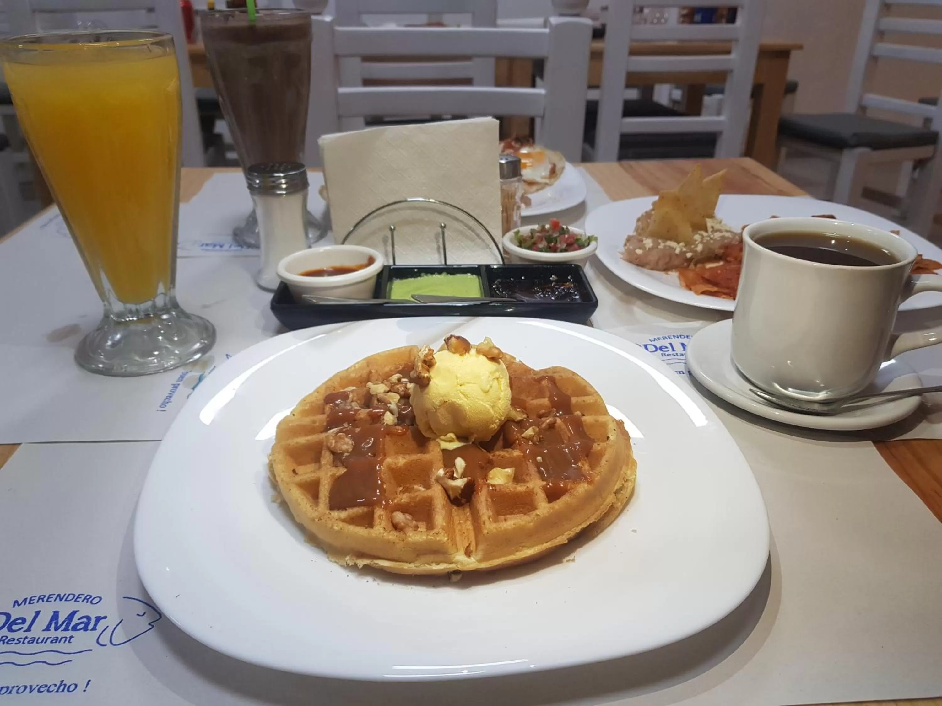 Breakfast in Hotel Real de Castilla