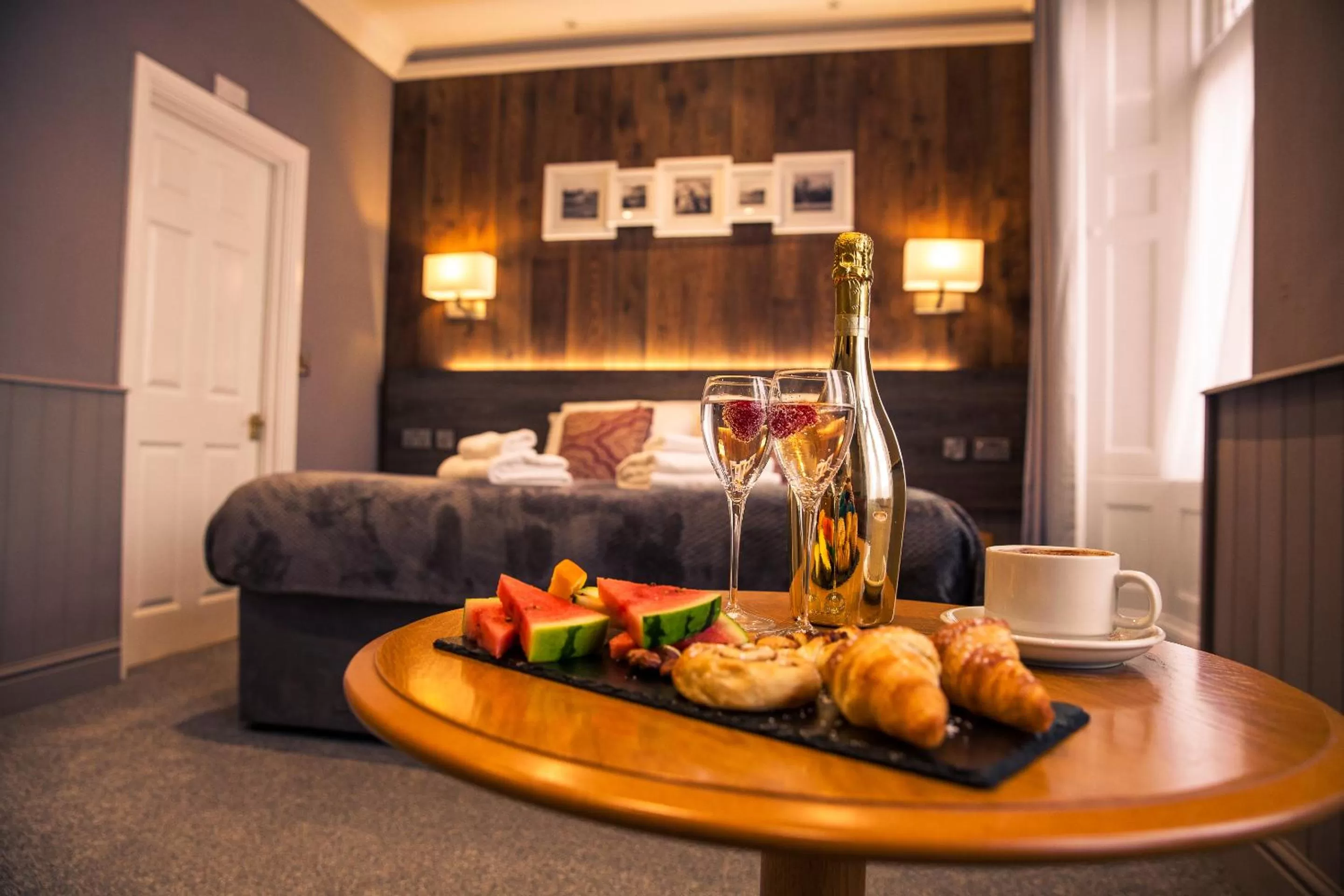 Food close-up, Bed in Heywood Spa Hotel