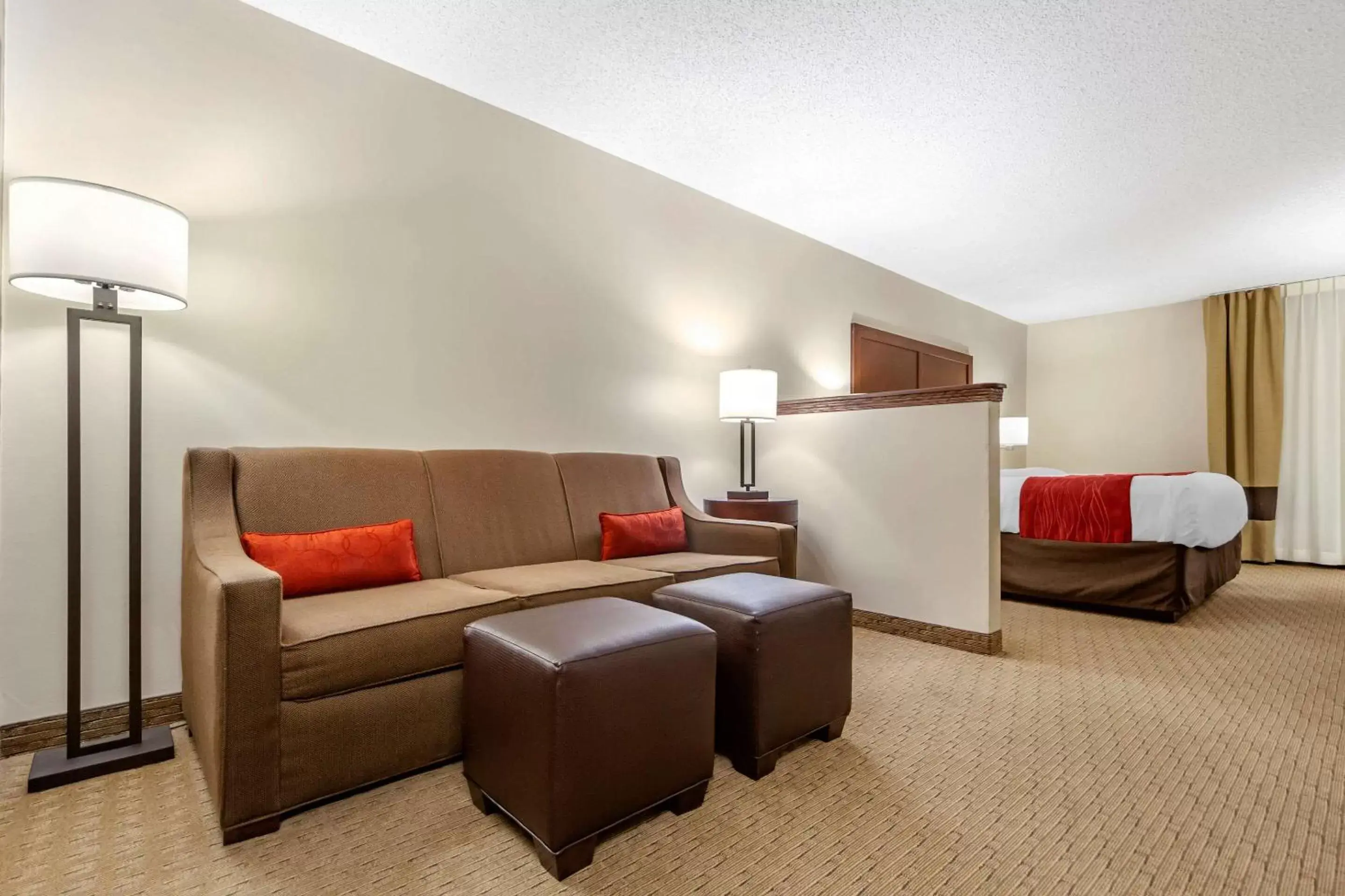 Photo of the whole room, Seating Area in Comfort Inn Valentine