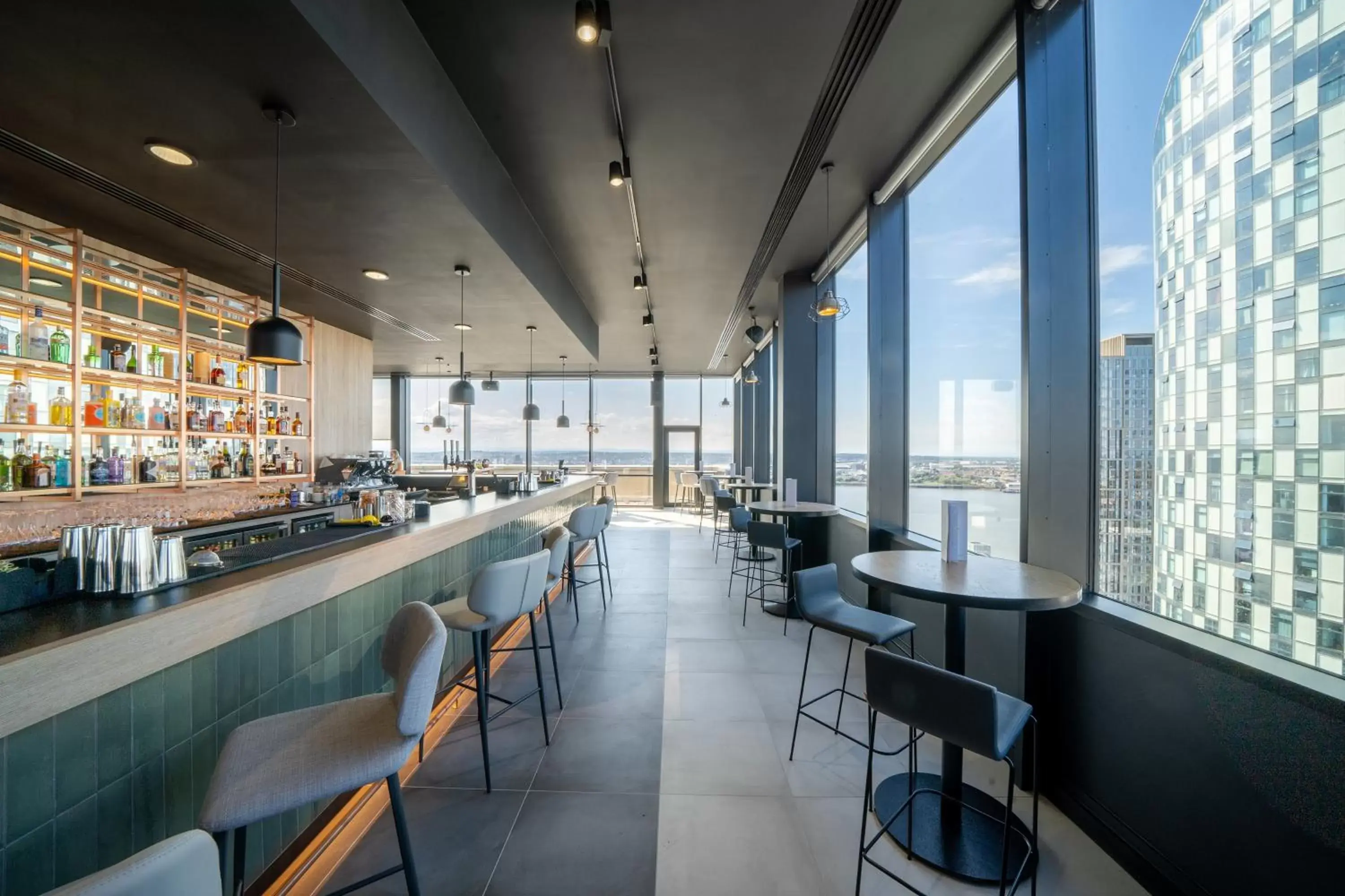 Lounge or bar, Restaurant/Places to Eat in INNSiDE by Meliá Liverpool