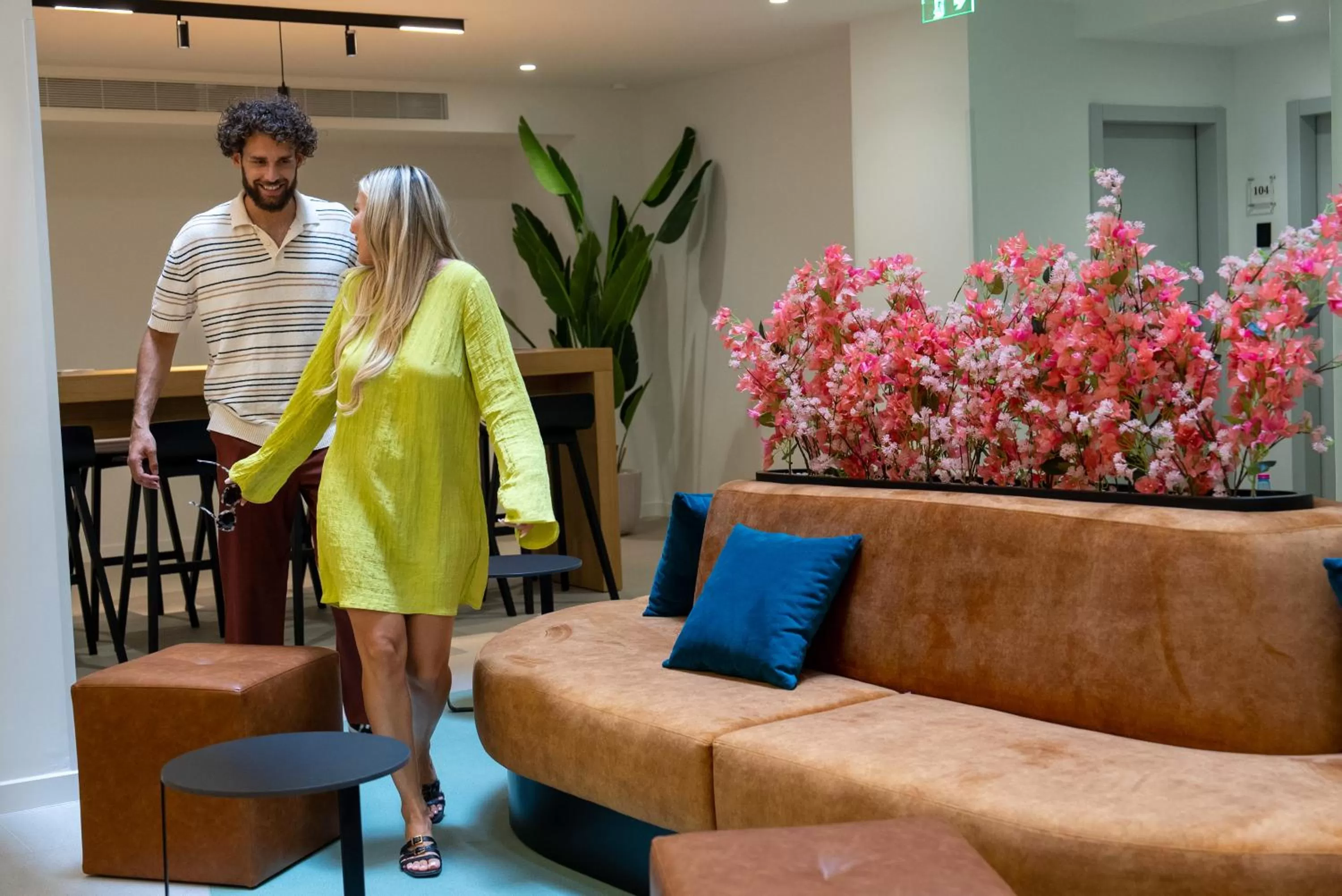 People in Hestia - Averof 7