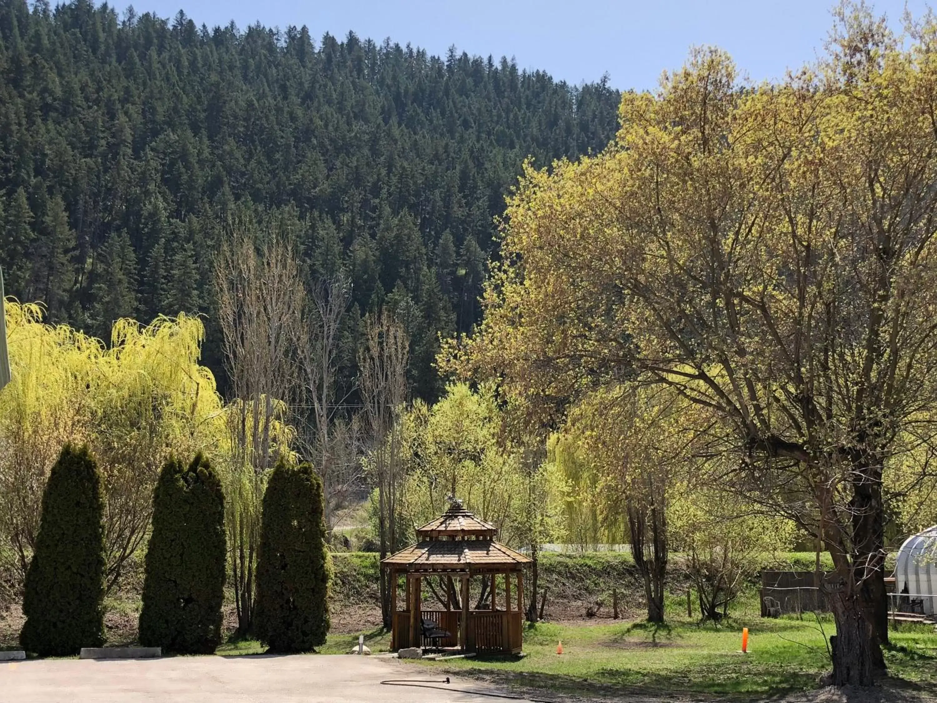 Garden in Chase Country Inn