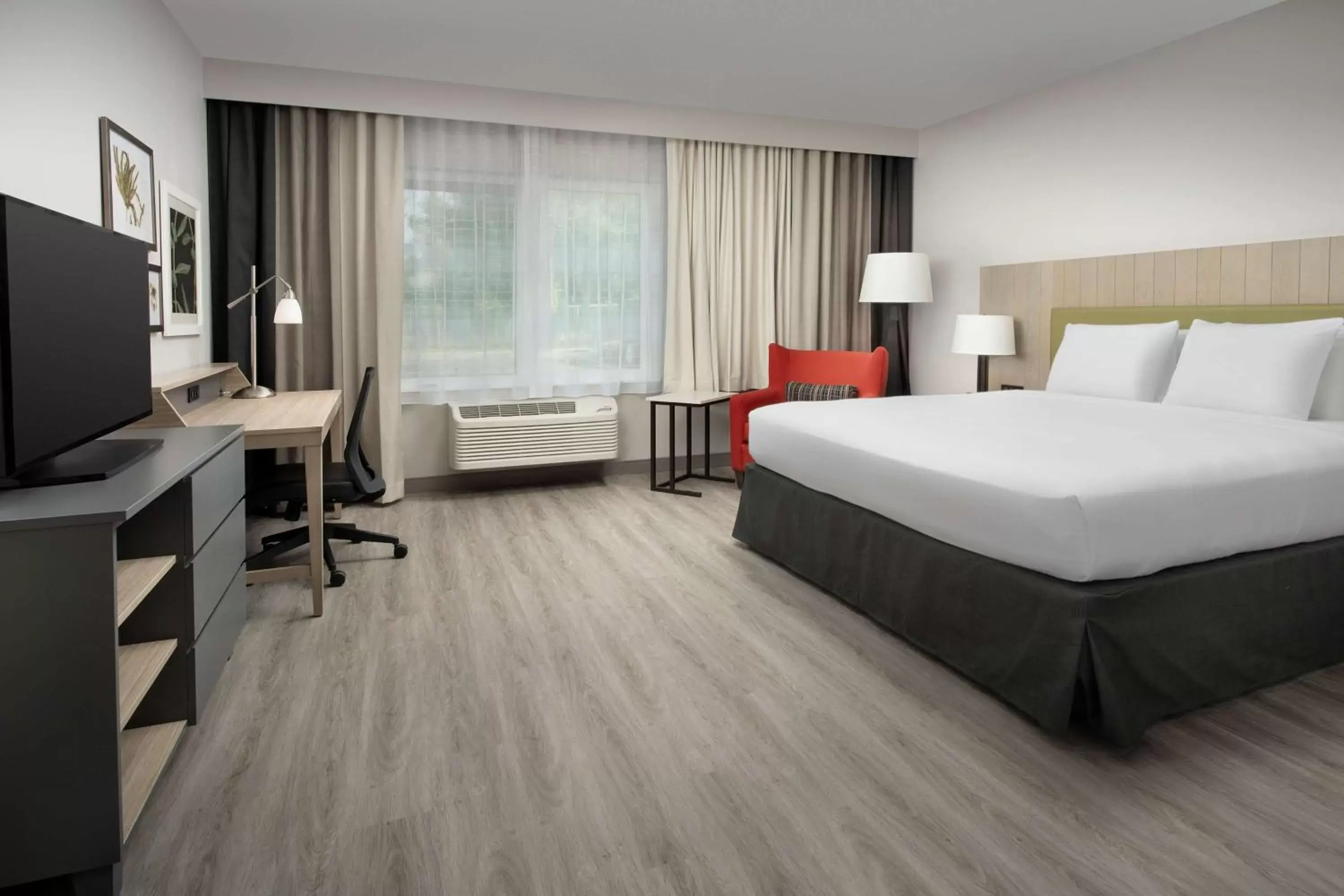 Photo of the whole room in Country Inn & Suites by Radisson, Seattle-Tacoma International Airport, WA
