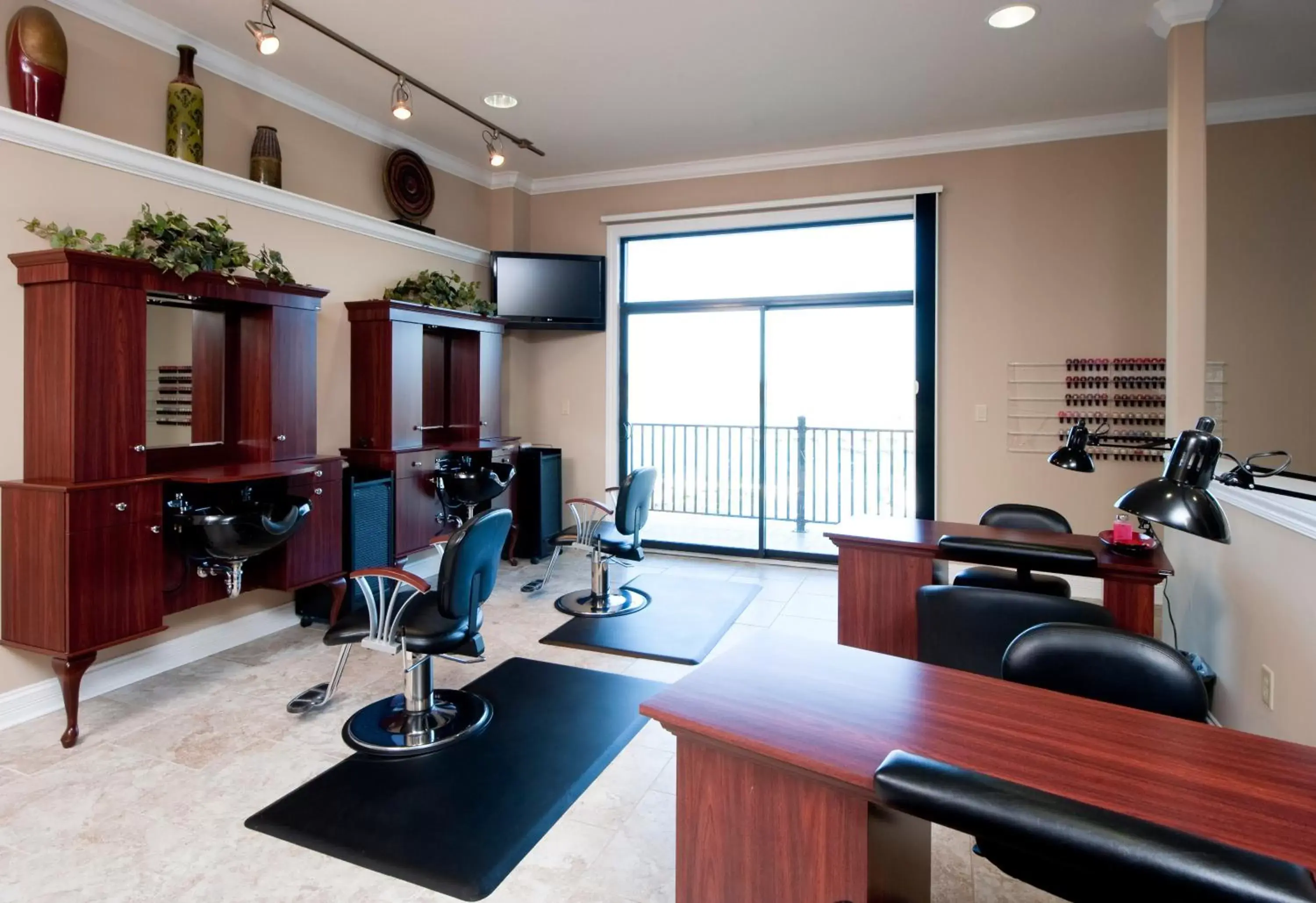 Spa and wellness centre/facilities in Camden on the Lake Resort Spa and wellness centre/facilities in Camden on the Lake Resort