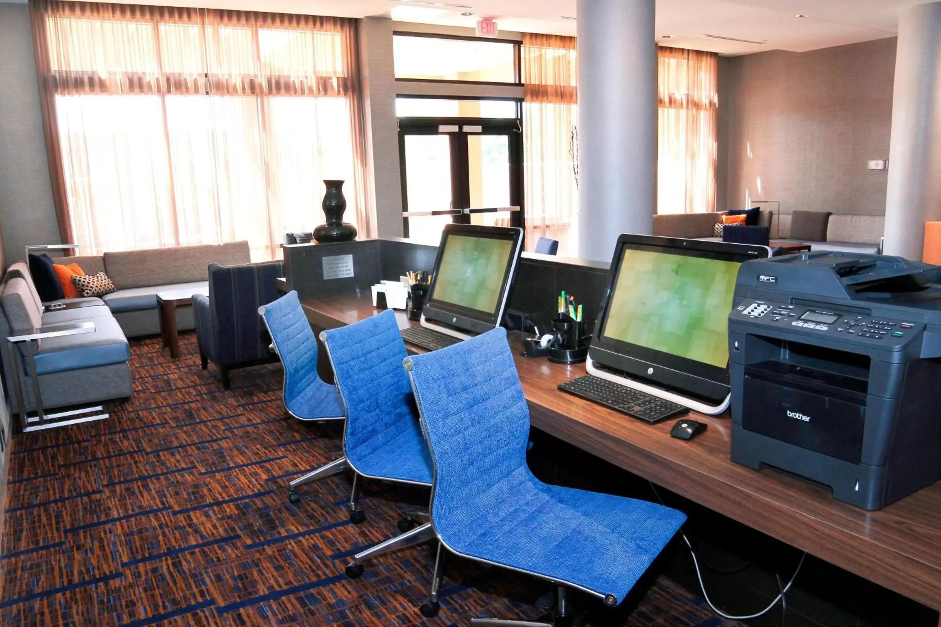 Business facilities in Courtyard by Marriott Jackson Airport/Pearl