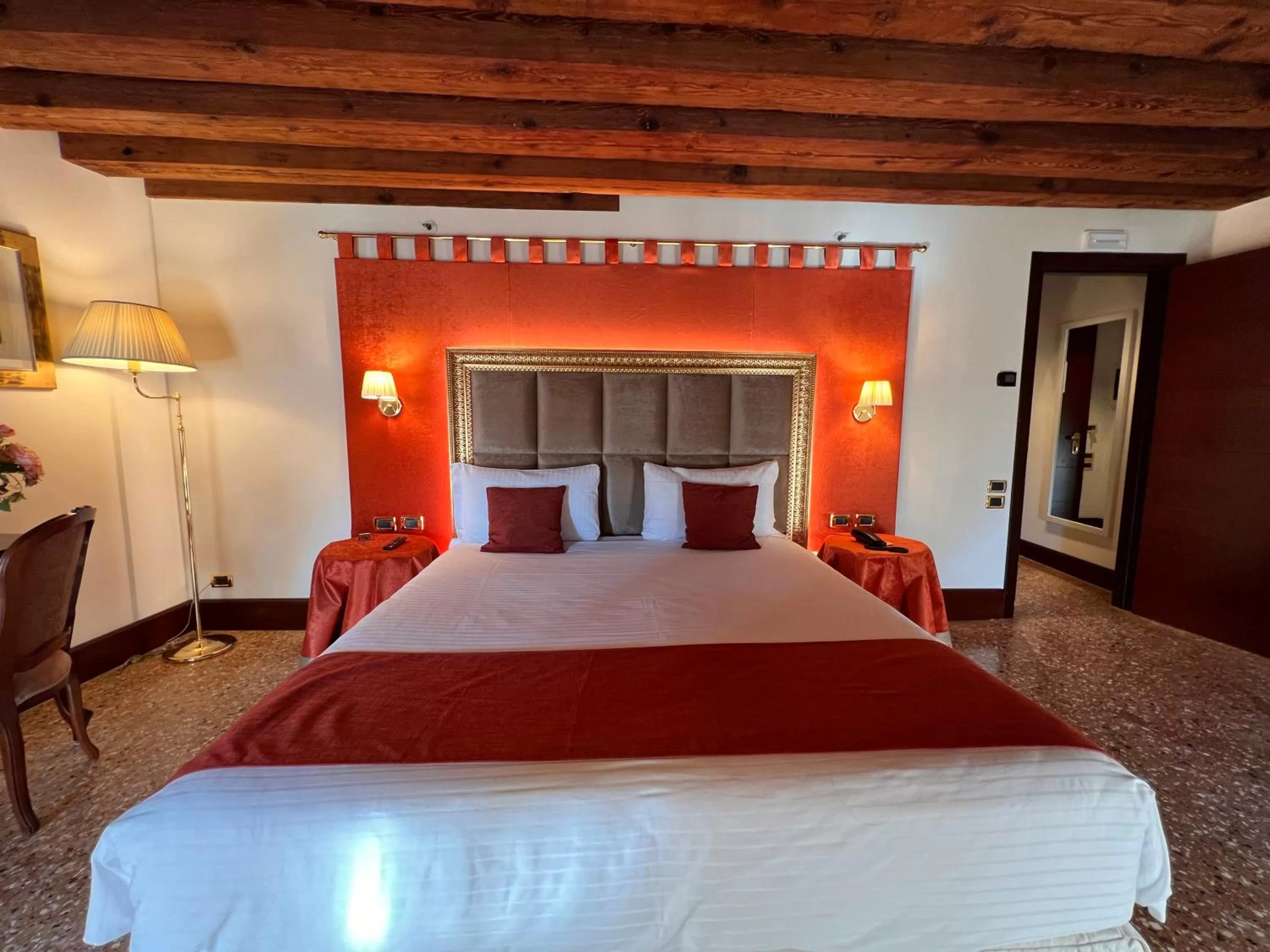 Bedroom, Bed in Ruzzini Palace Hotel