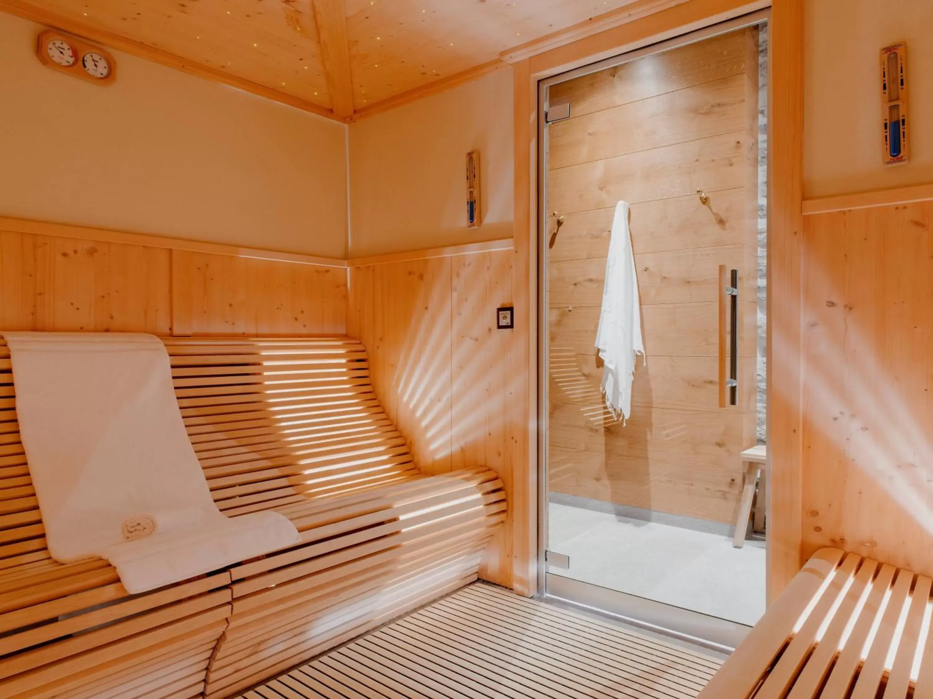 Sauna, Bathroom in BEAUSiTE Zermatt