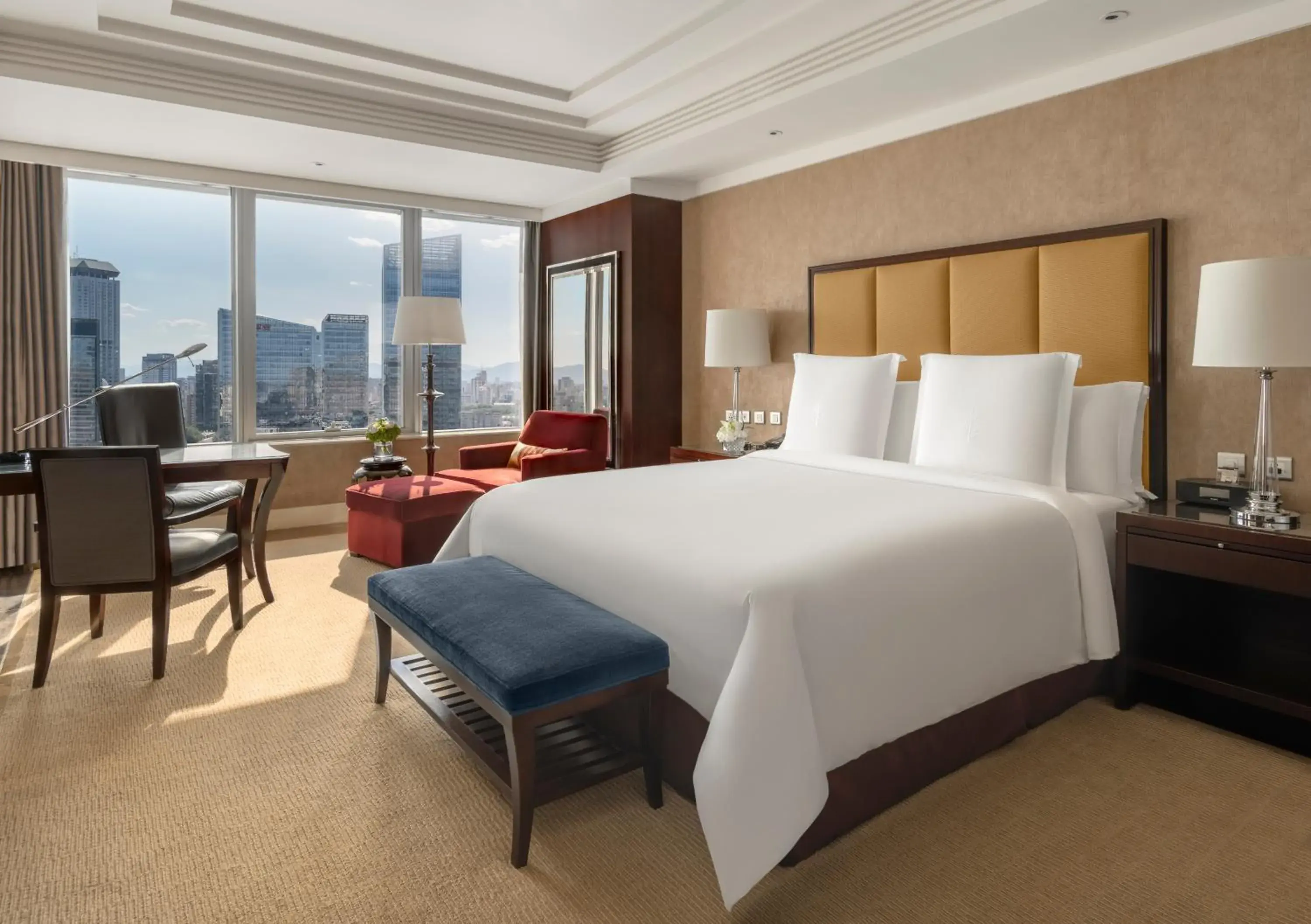 Bedroom, Bed in Four Seasons Hotel Beijing