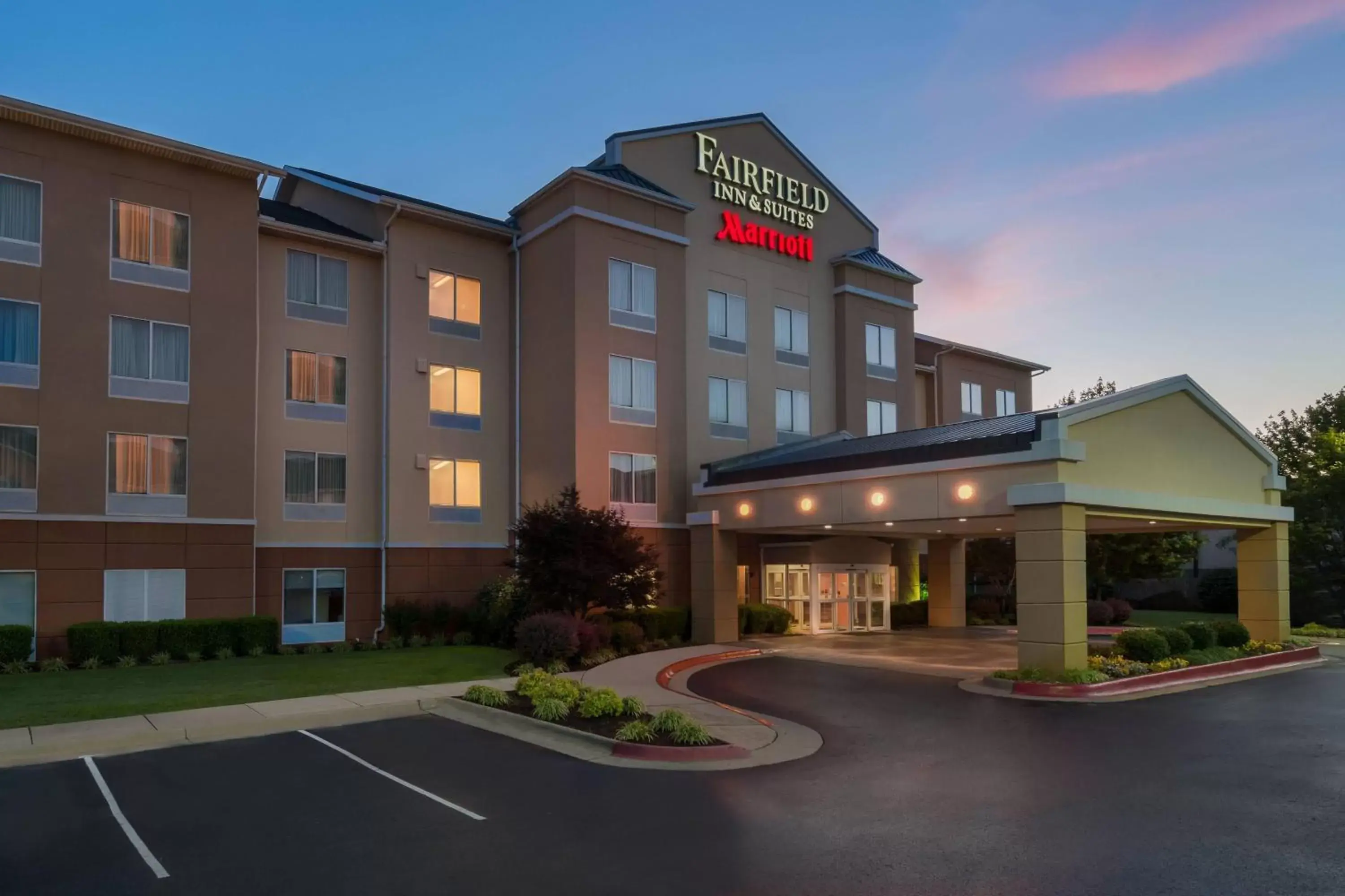 Property Building in Fairfield Inn & Suites by Marriott Springdale