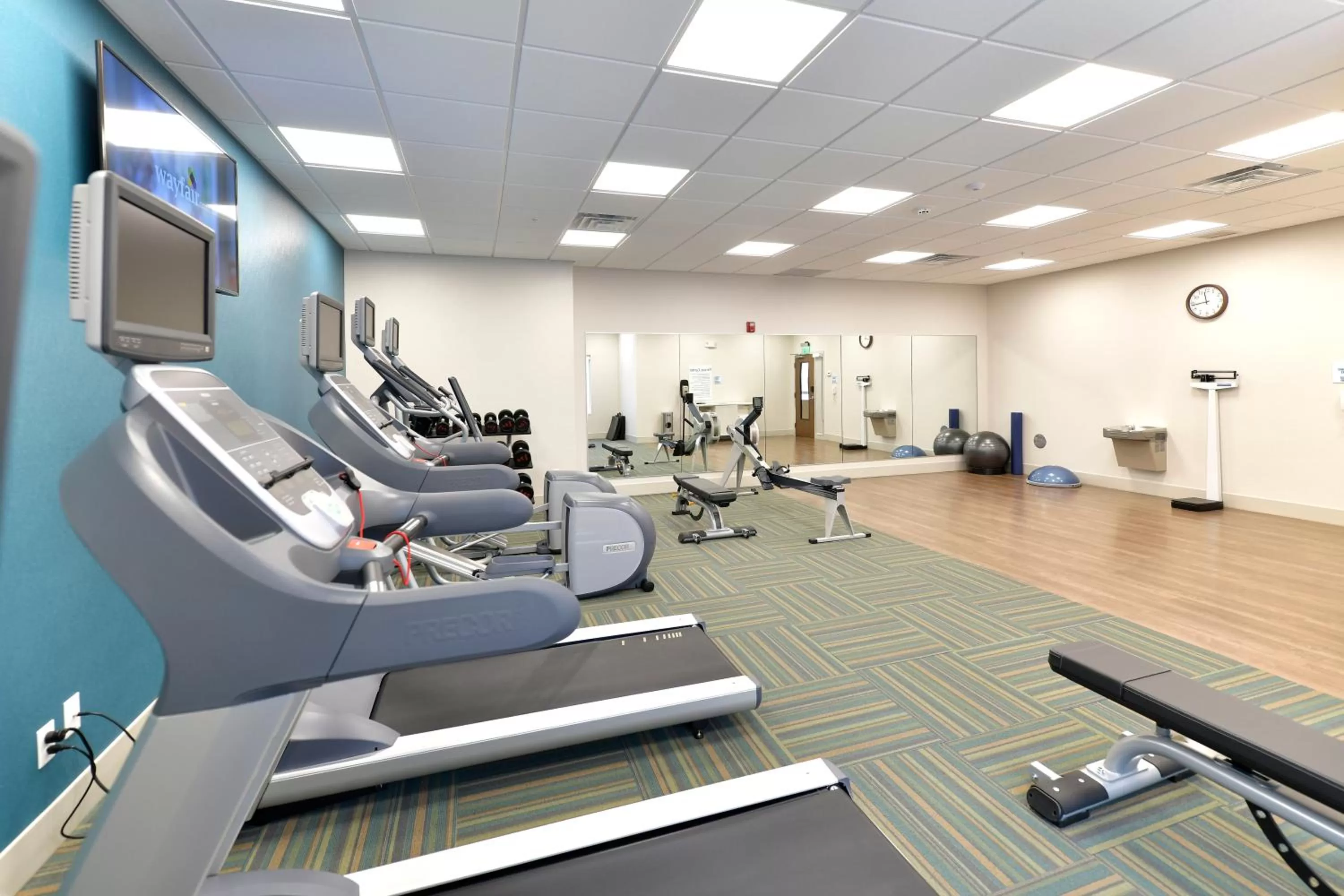 Fitness centre/facilities in Holiday Inn Express & Suites - Millersburg by IHG