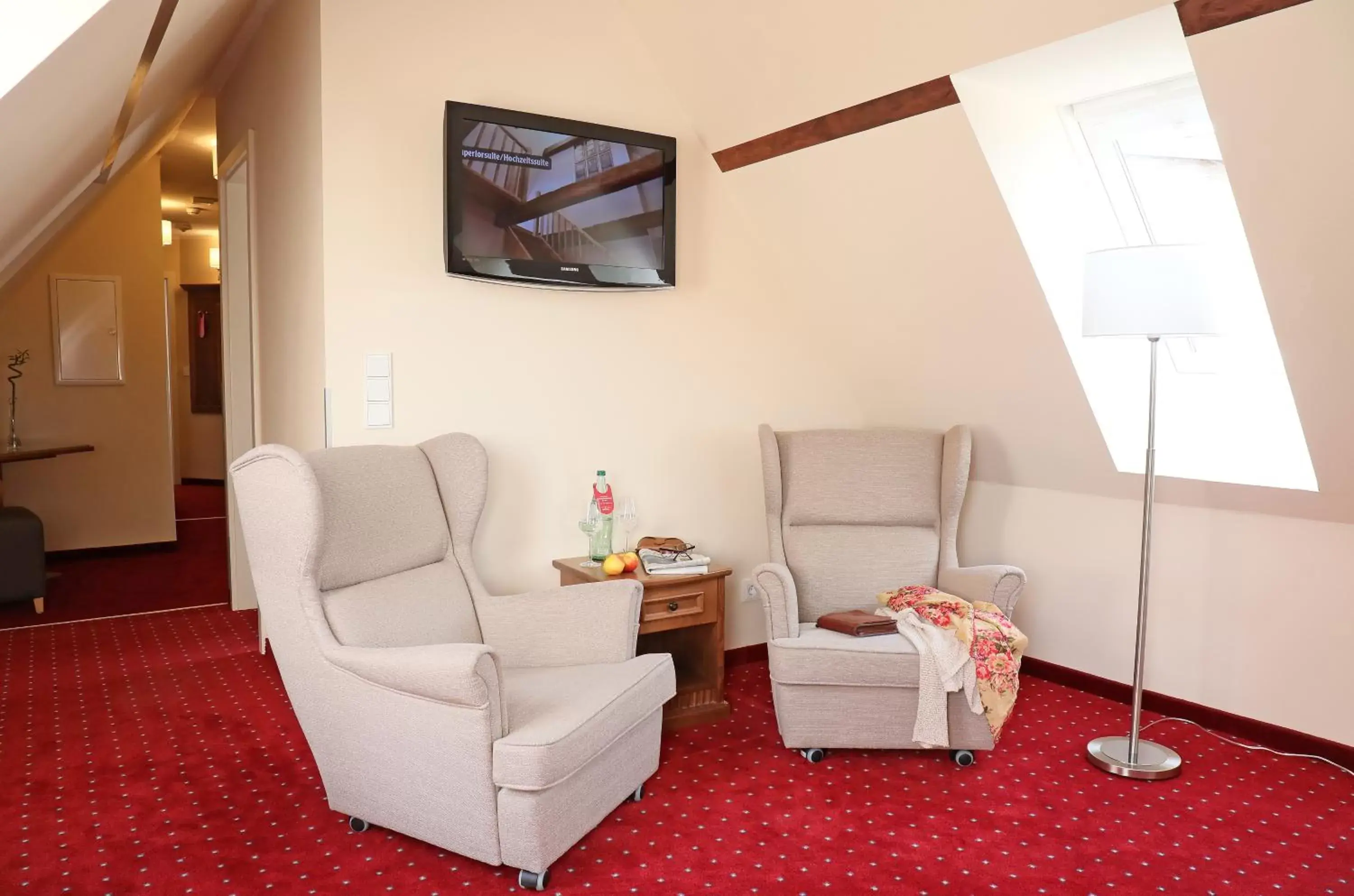 Photo of the whole room, Seating Area in Romantik Hotel Scheelehof Stralsund