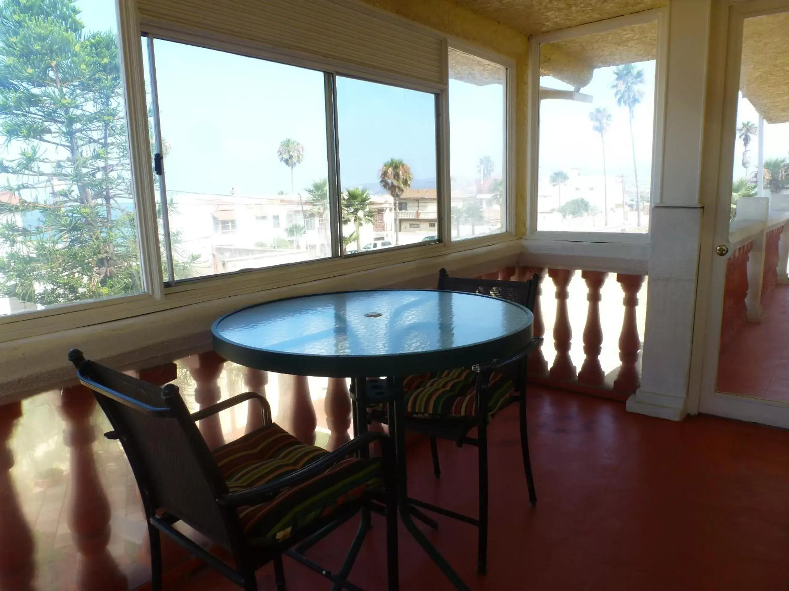 Dining Area in Playa Hermosa Inn at the beach