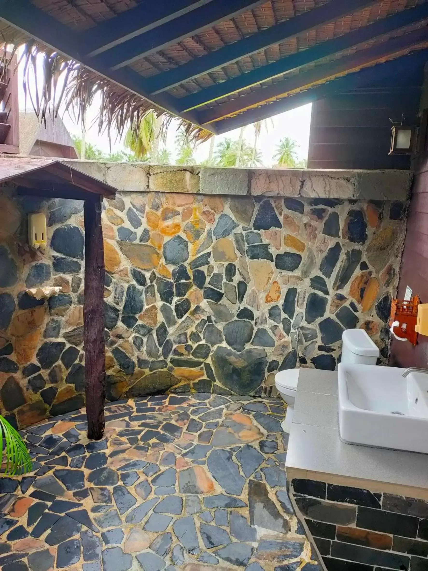 Open Air Bath, Bathroom in Koh Kood Beach Resort