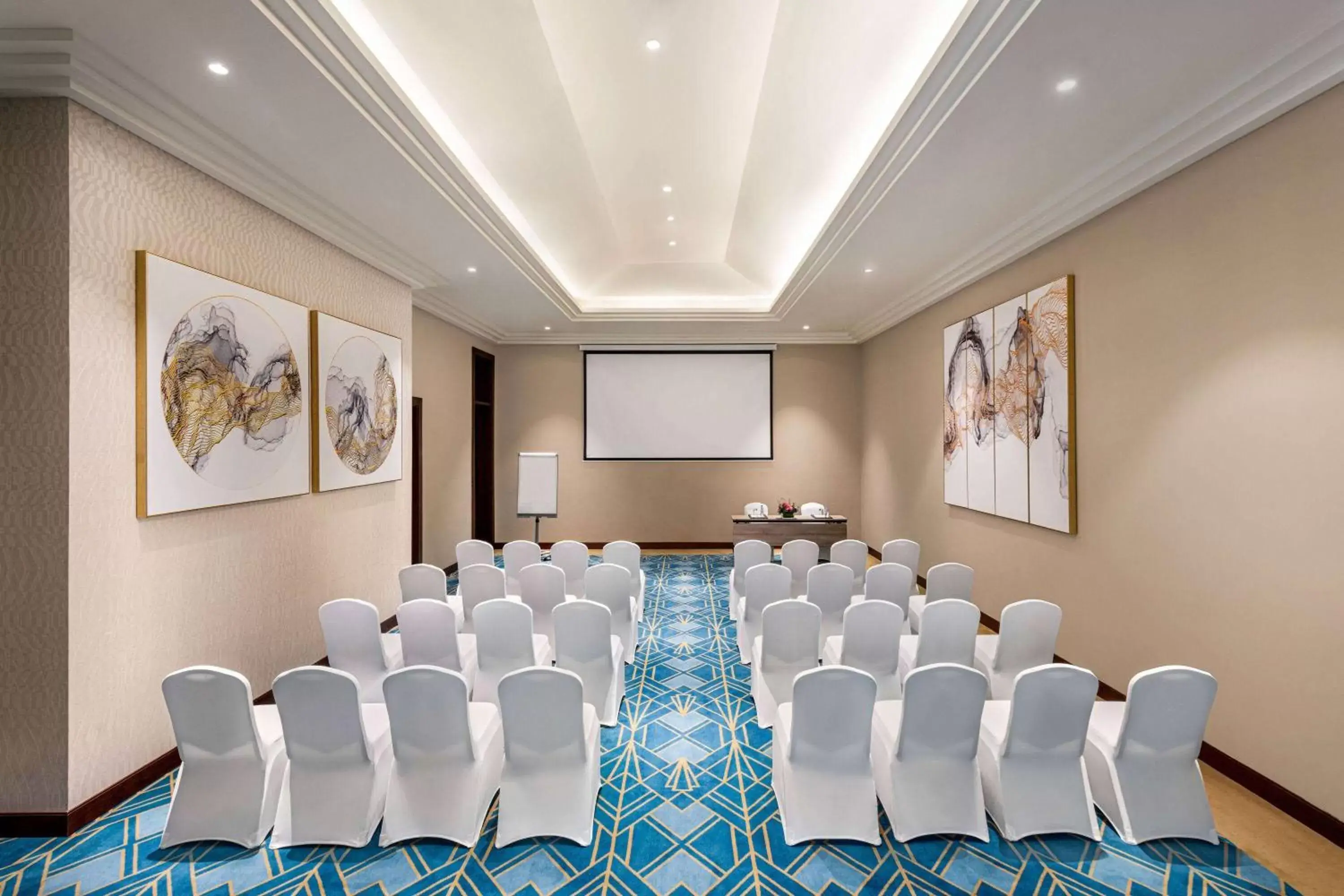 Meeting/conference room in Wyndham Grand Doha West Bay Beach