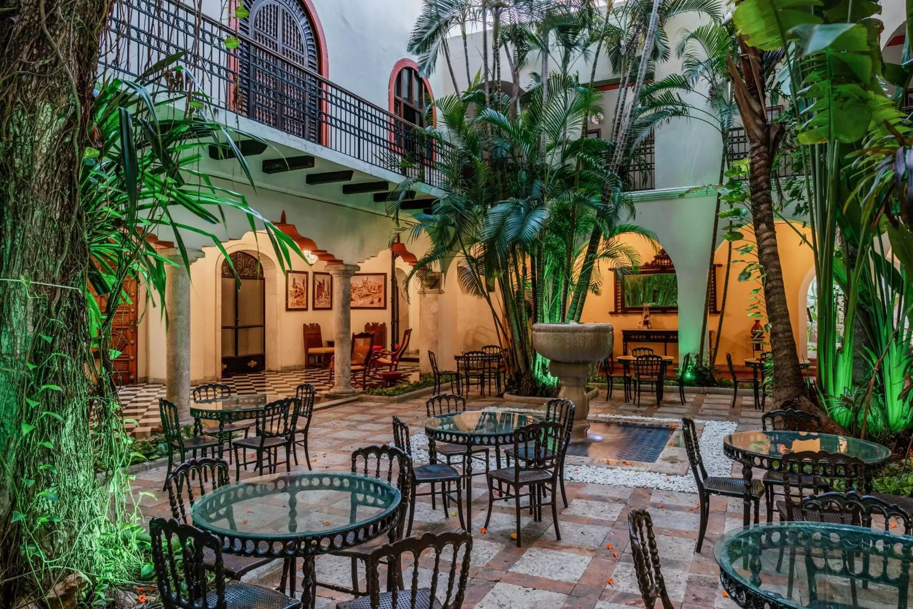 Patio, Restaurant/Places to Eat in Casa del Balam