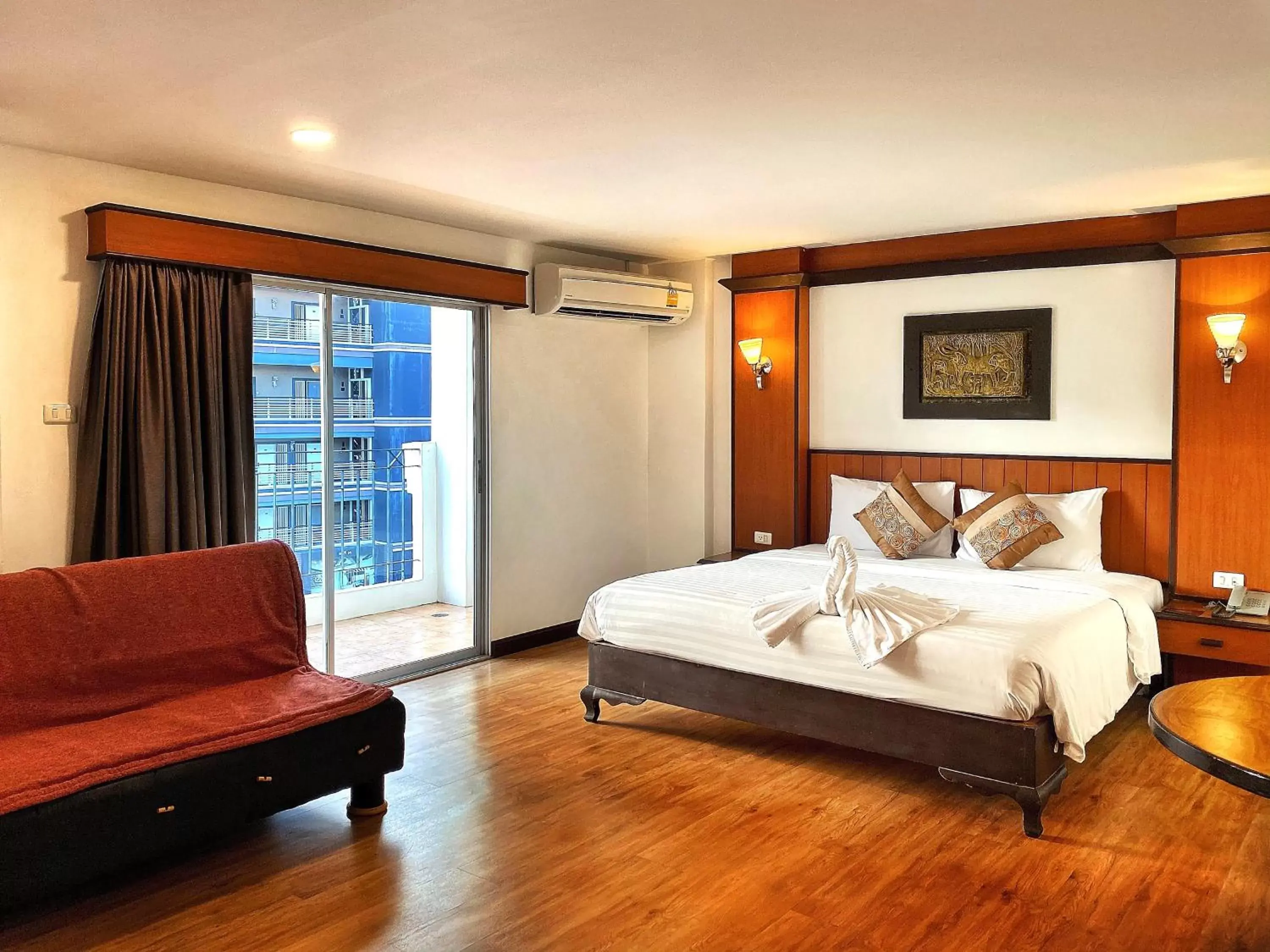 Bed in Siam View Hotel and Residence