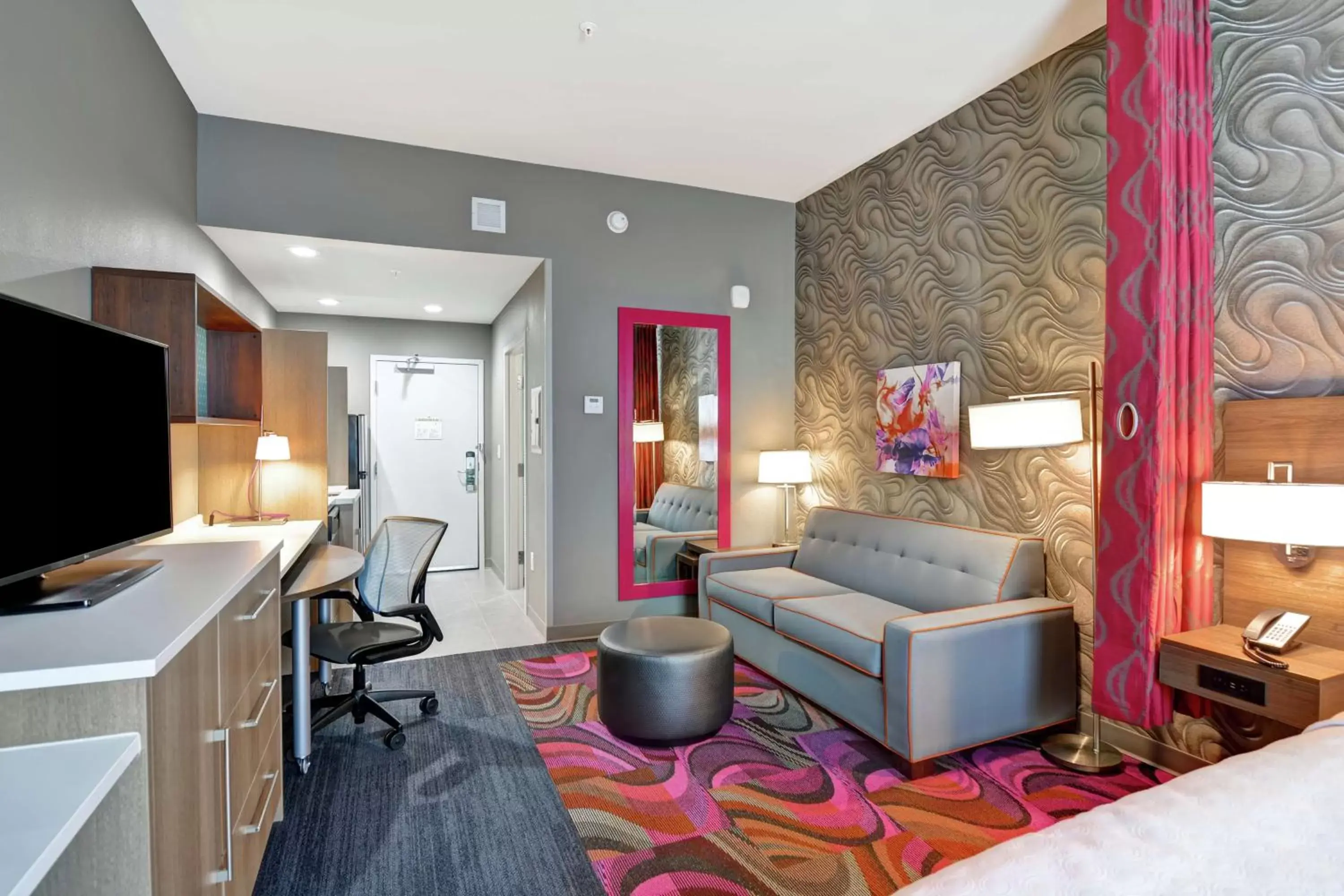 Bedroom, Seating Area in Home2 Suites By Hilton McKinney