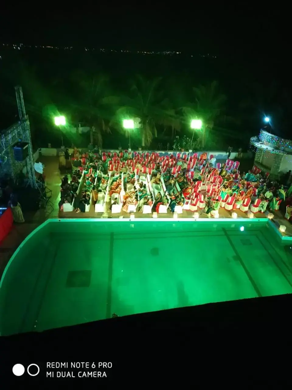 Swimming pool in Kanthi Resorts Badami Swimming pool in Kanthi Resorts Badami