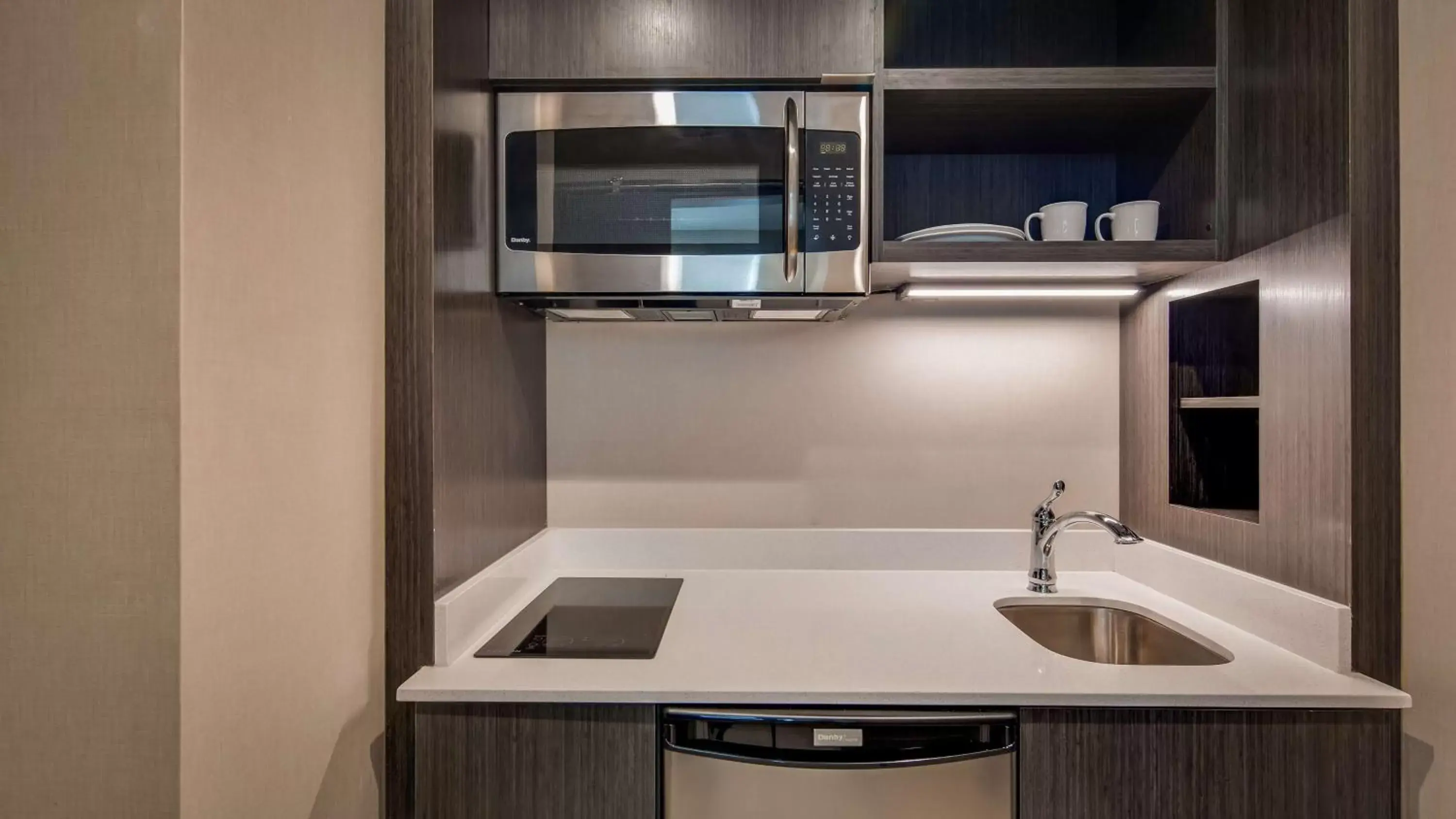 Other, Kitchen/Kitchenette in Best Western Plus Executive Residency Rigby's Water World Hotel