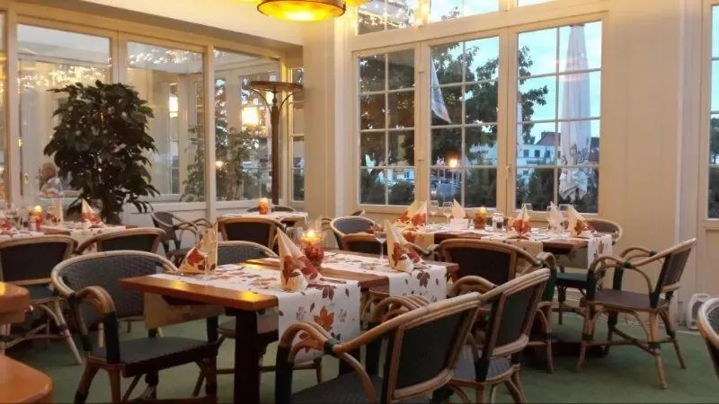 Restaurant/places to eat in Hotel & Restaurant Alter Speicher