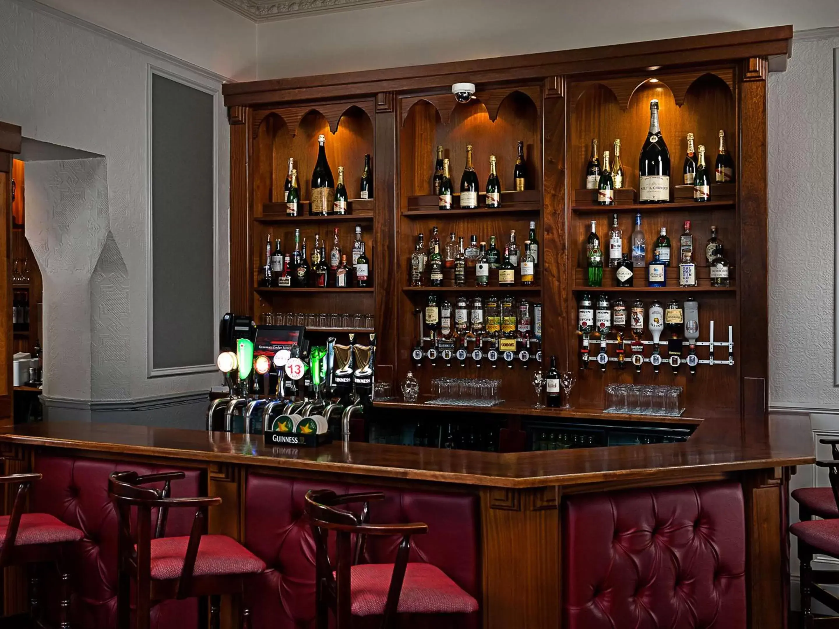 Lounge or bar, Lounge/Bar in Oranmore Lodge Hotel Conference And Leisure Centre Galway