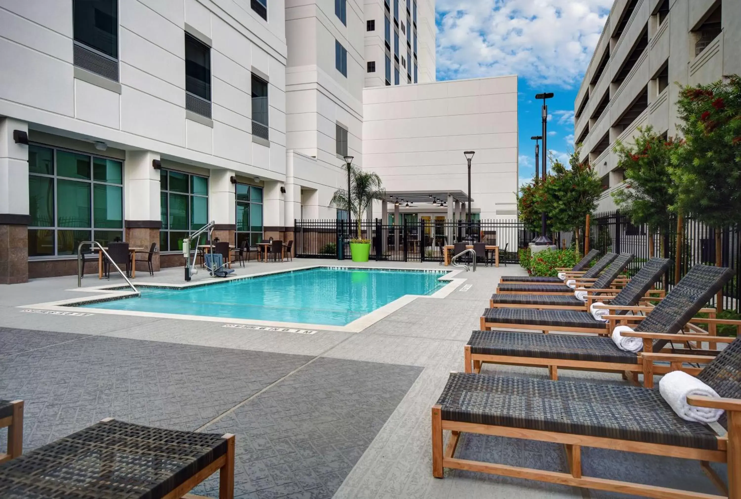 Property building, Swimming Pool in Home2 Suites by Hilton Houston Medical Center, TX