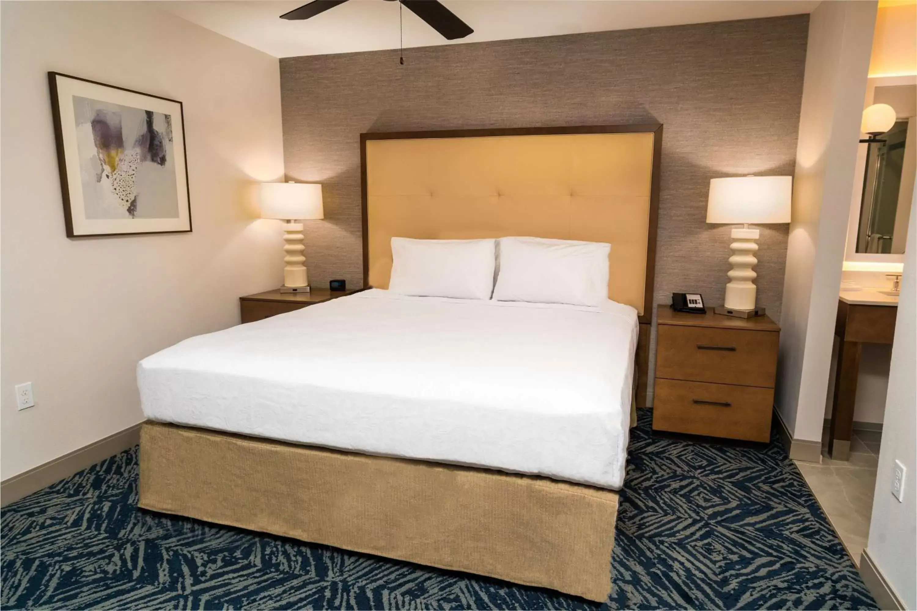 Bed in Homewood Suites By Hilton Rancho Cordova, Ca