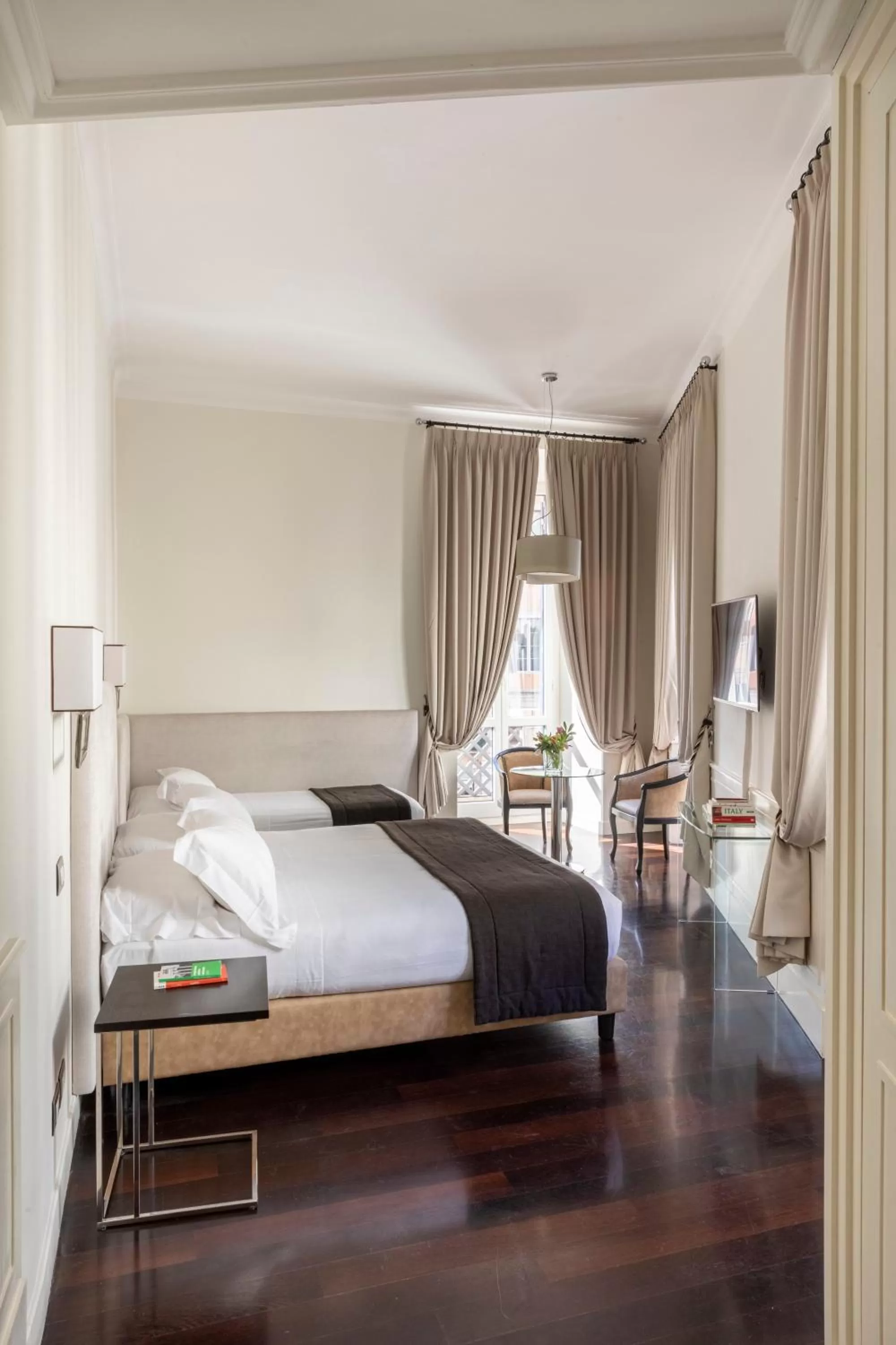 TV and multimedia, Bed in Hotel Scalinata Di Spagna