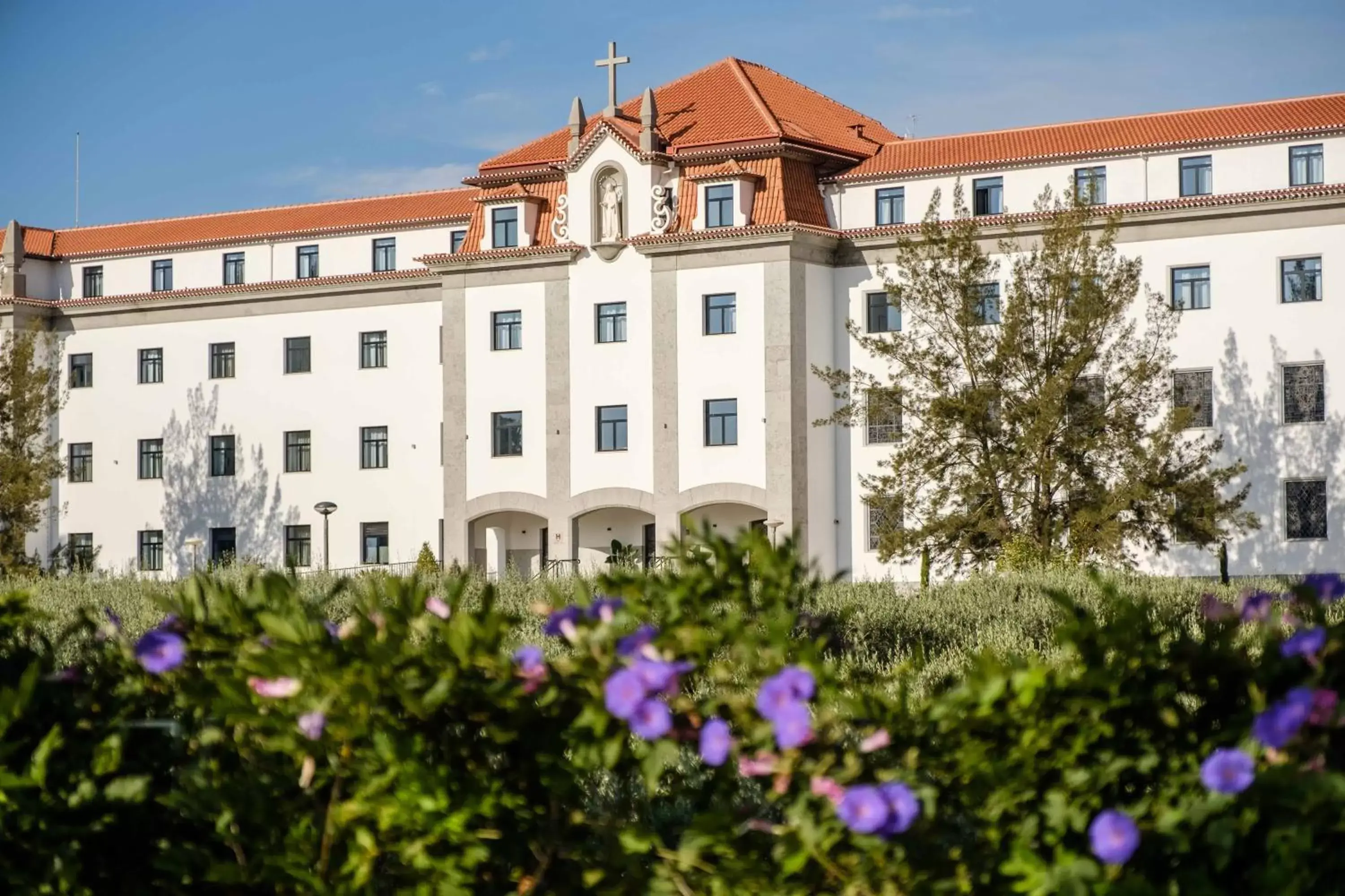 Property building in SDivine Fatima Hotel, Congress & Spirituality Property building in SDivine Fatima Hotel, Congress & Spirituality